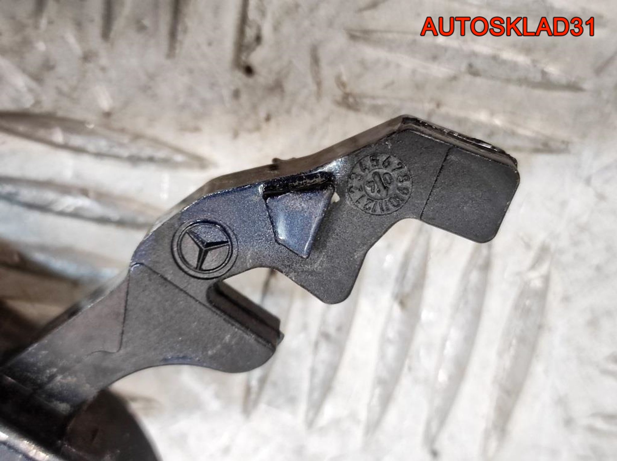 Ручка двери передней наружная левая Mercedes W211 A2117601570, 500 рублей, Дубовое