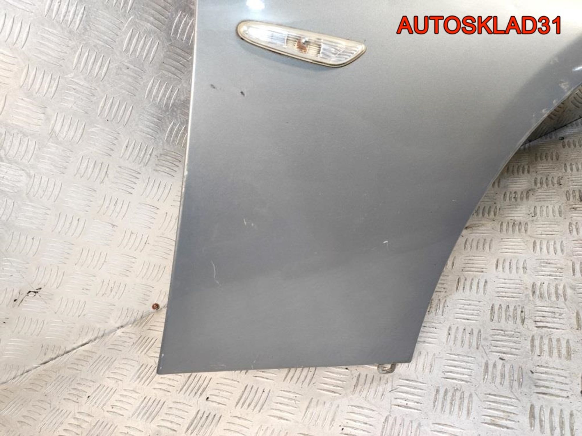 Крыло переднее правое BMW E90 41357135680, 8100 рублей, Дубовое