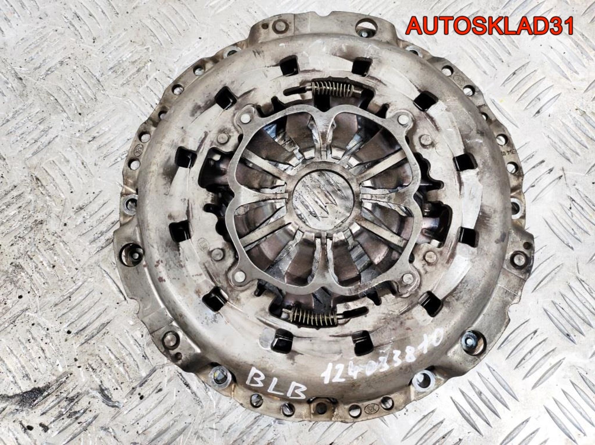 Комплект сцепления Audi A4 B7 2.0 BLB 415024410, 18000 рублей, Дубовое