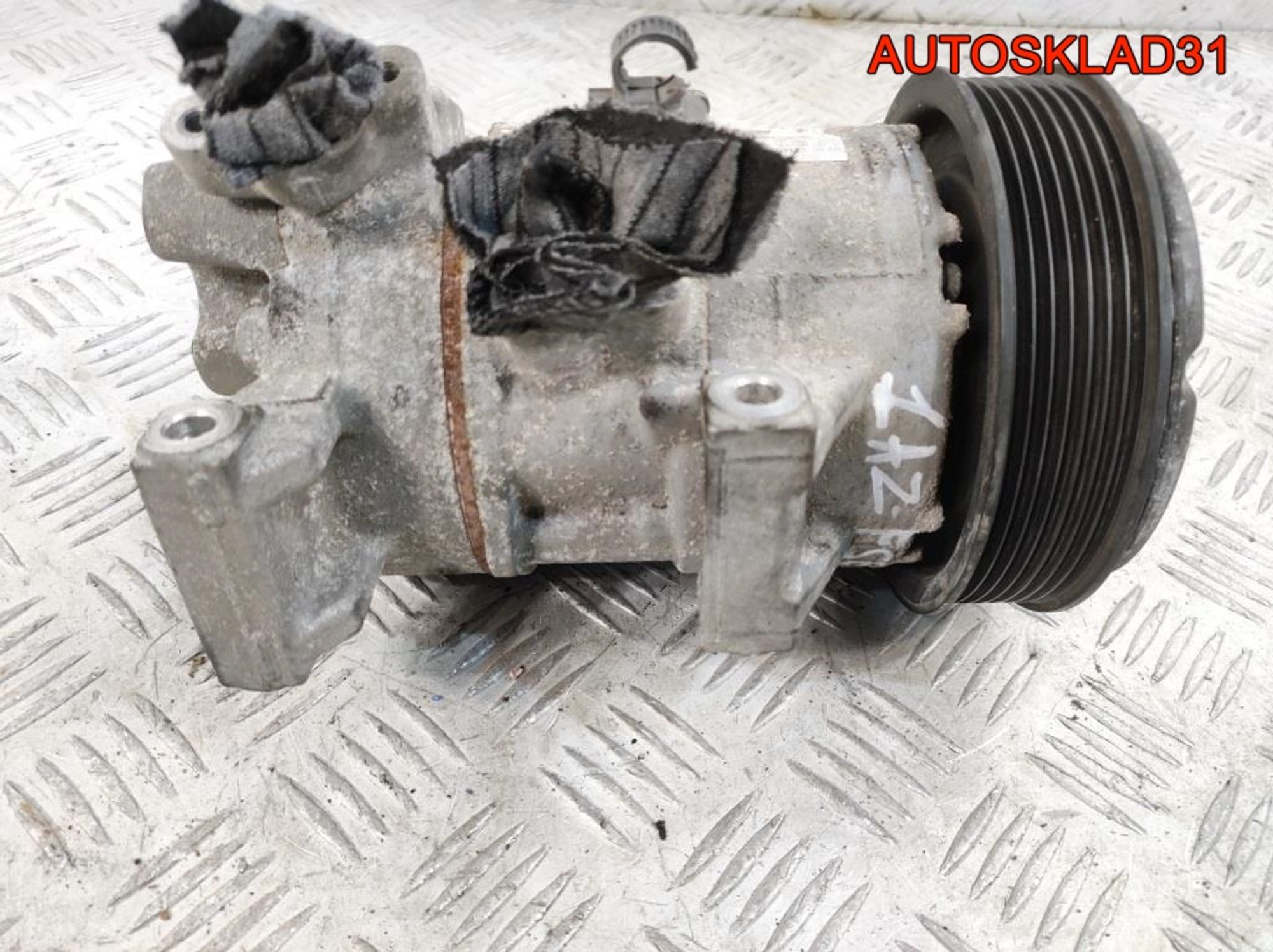 Компрессор кондиционера Toyota Avensis T250 4472209397, 11000 рублей, Дубовое