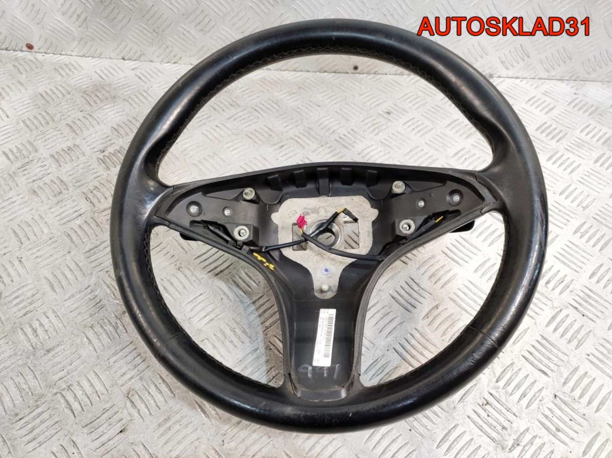 Рулевое колесо Кожа Mercedes GLK X204 A2044603303, 4500 рублей, Дубовое