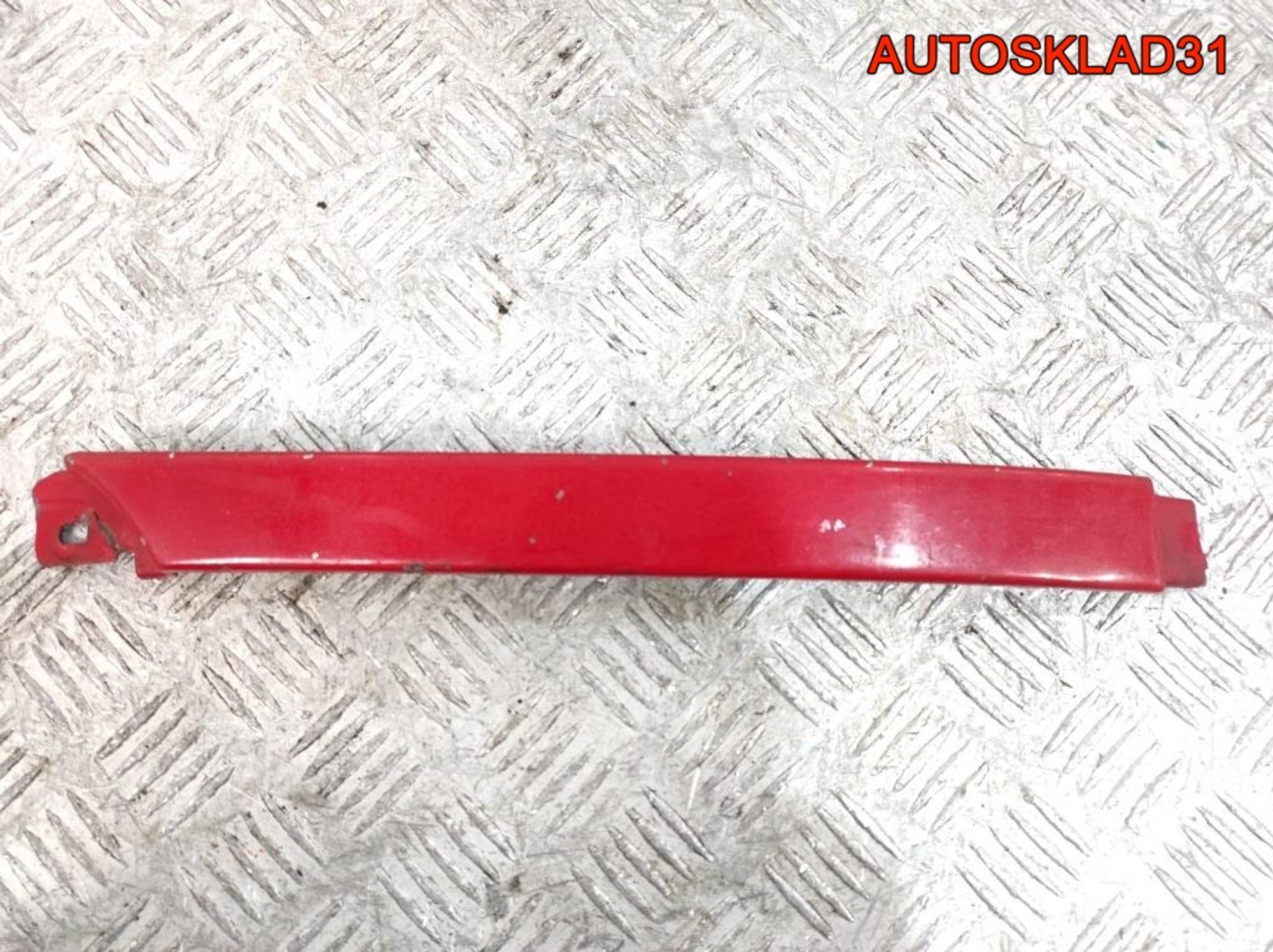 Планка под фару правая Audi A6 C4 4A0853208D, 1200 рублей, Дубовое