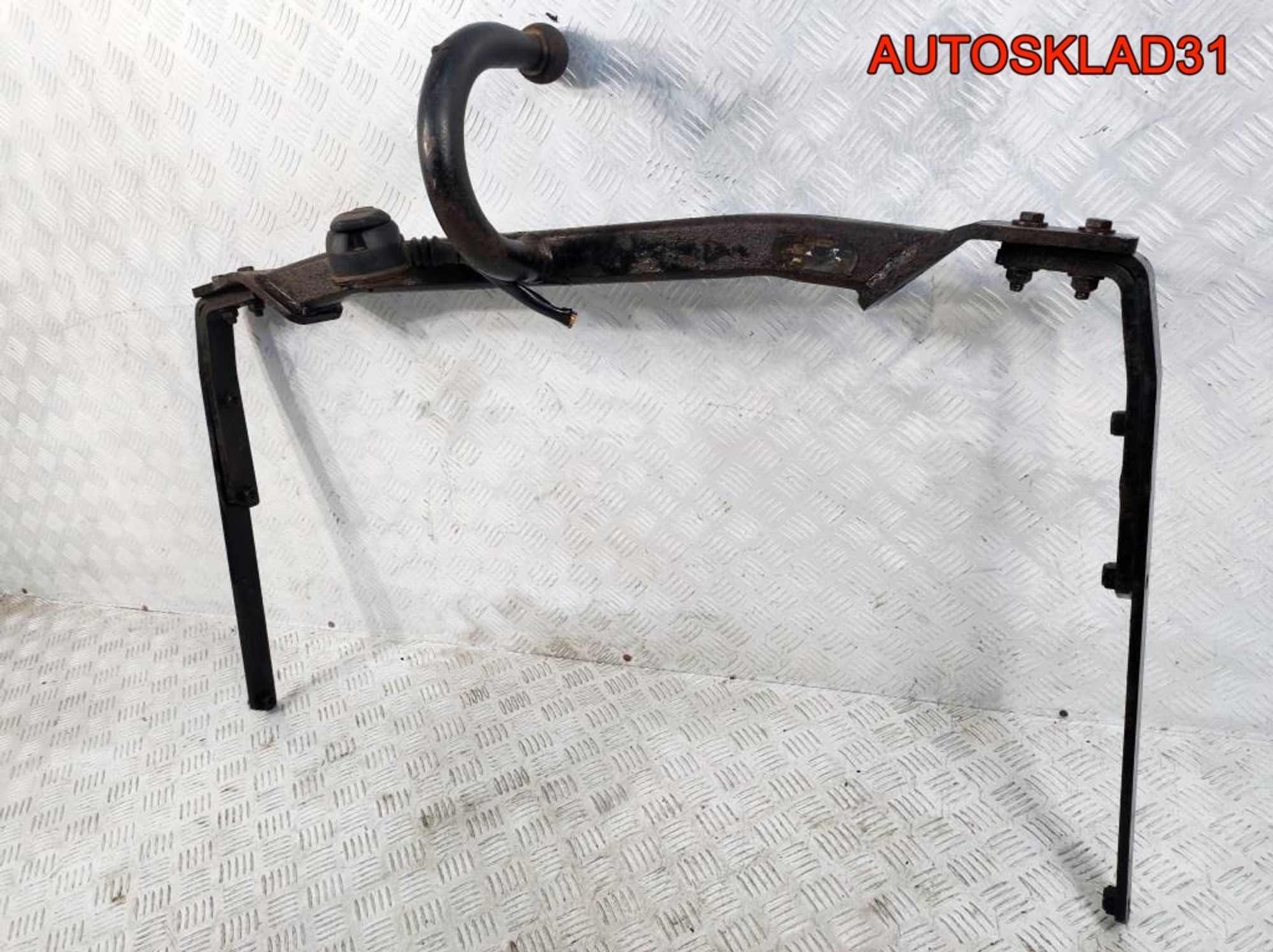 Фаркоп Ford Fusion 1717350, 9800 рублей, Дубовое