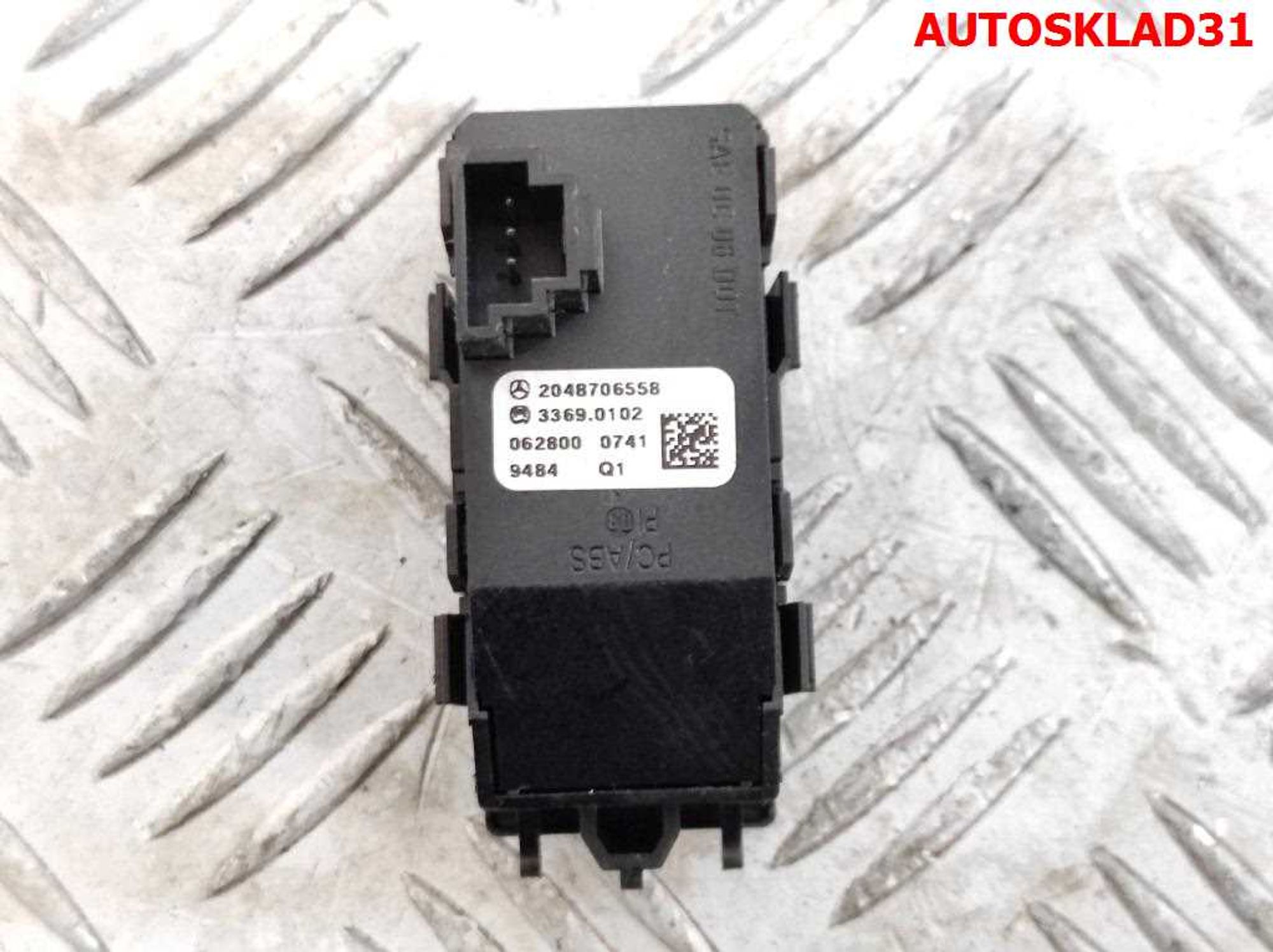 Кнопка аварийной сигнализации Mercedes GLK X204 A2048706558, 600 рублей, Дубовое