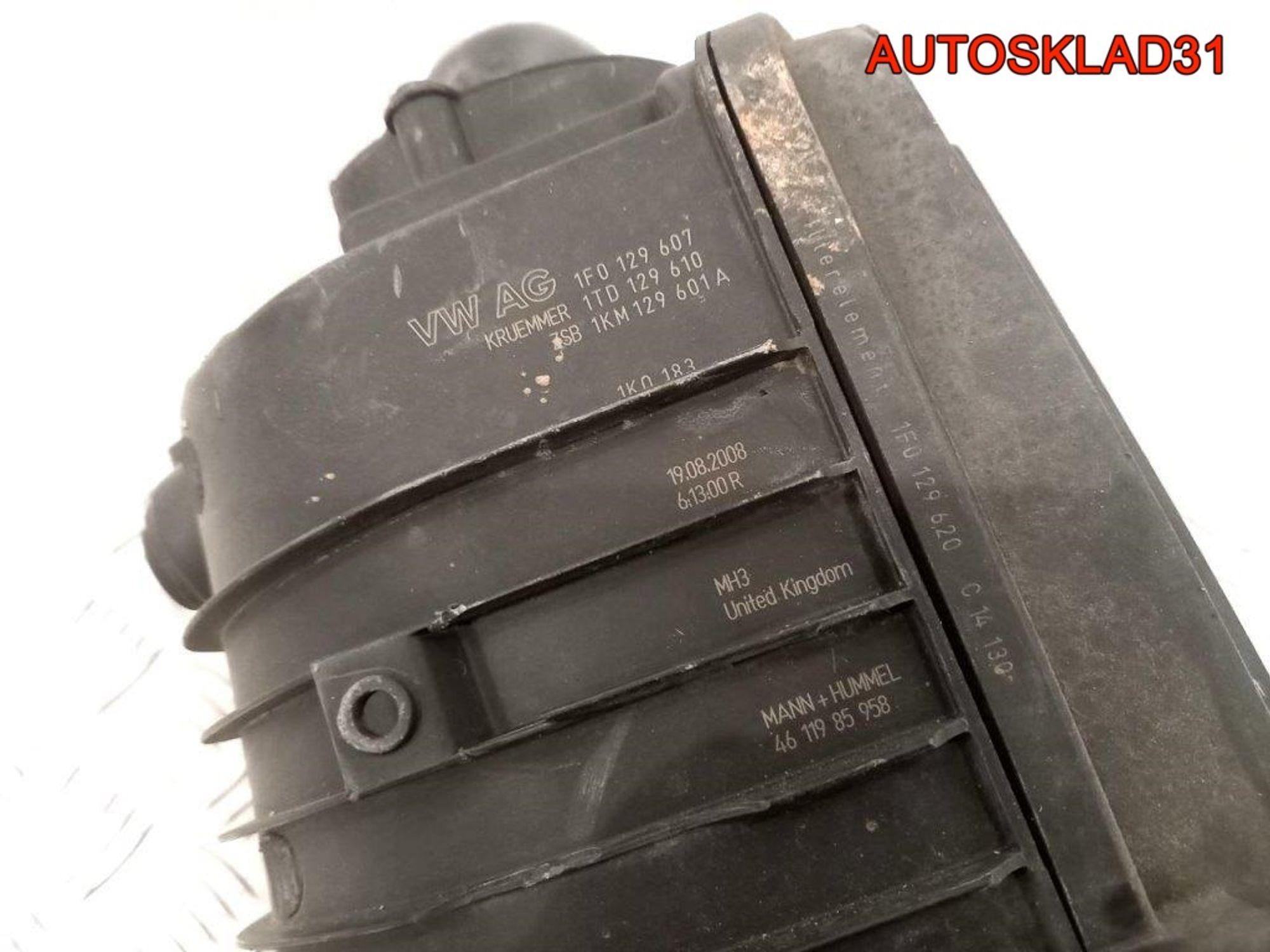 Корпус воздушного фильтра VW Touran 1F0129607, 3200 рублей, Дубовое