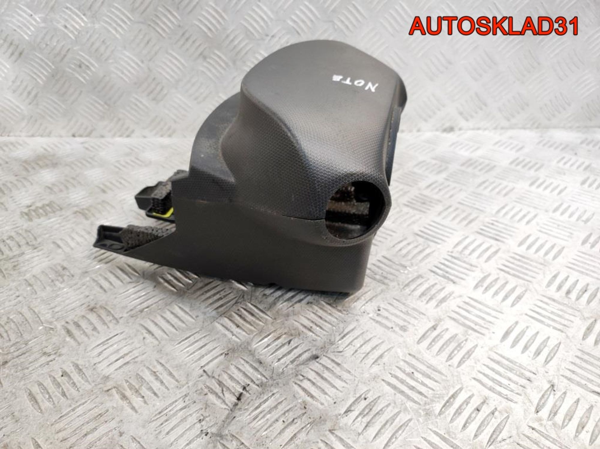 Кожух рулевой колонки Nissan Note E11 484709U000, 1400 рублей, Дубовое