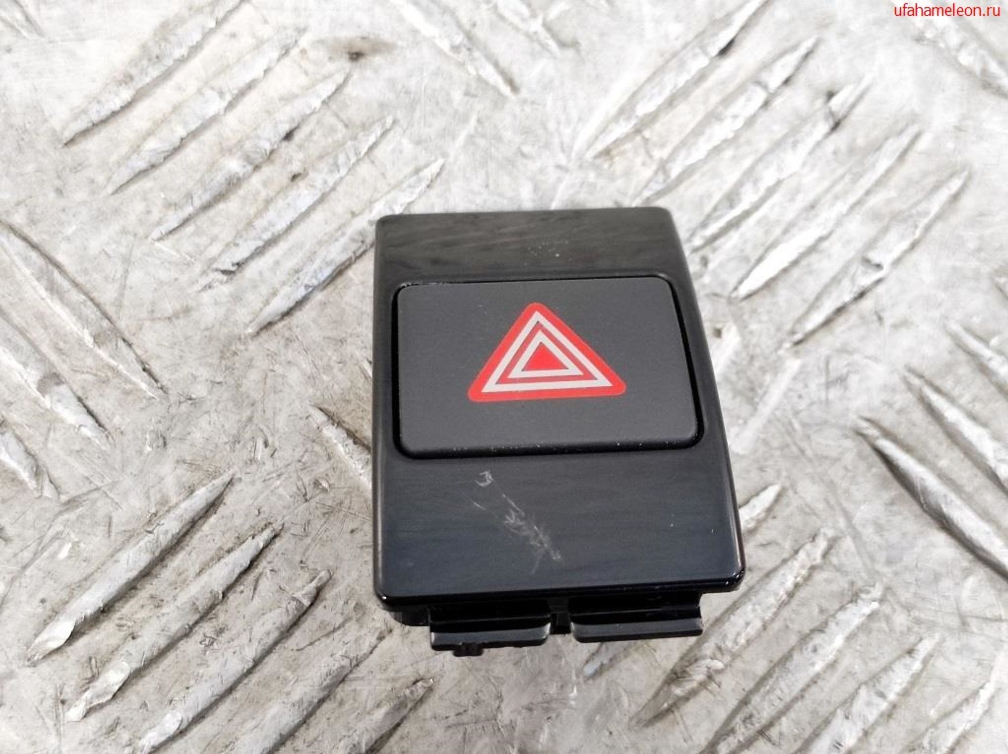 Кнопка аварийной сигнализации Audi A6 C7 4G 4G0941509, 1500 рублей, Дубовое