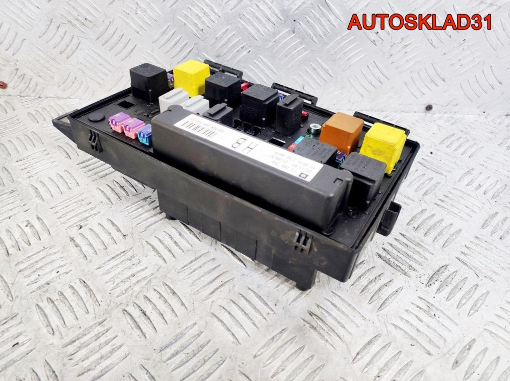 Блок предохранителей Opel Astra J A20DTH 13206754, 4100 рублей, Дубовое