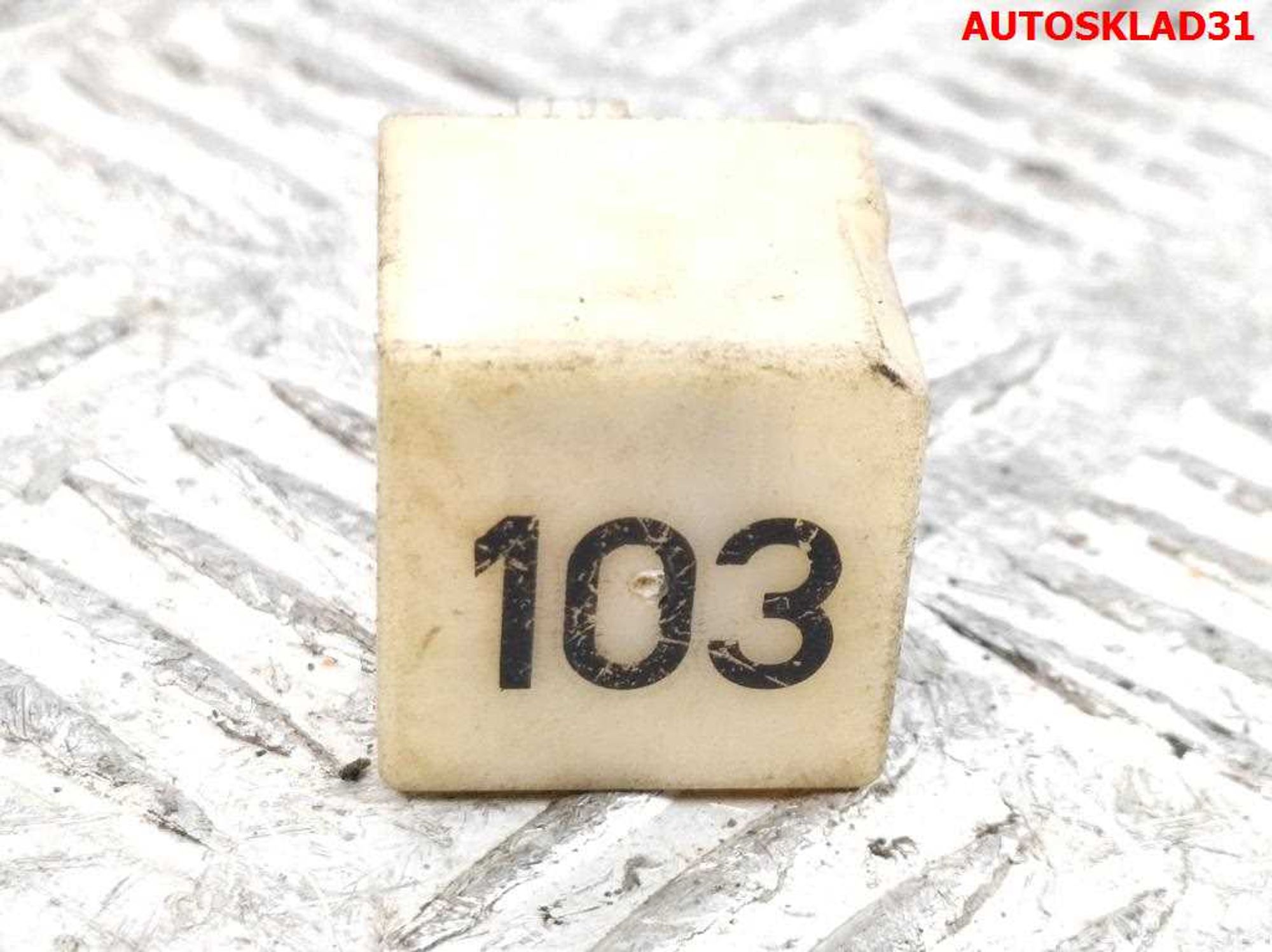 Реле накала 103 VW Golf 4 357911253, 600 рублей, Дубовое