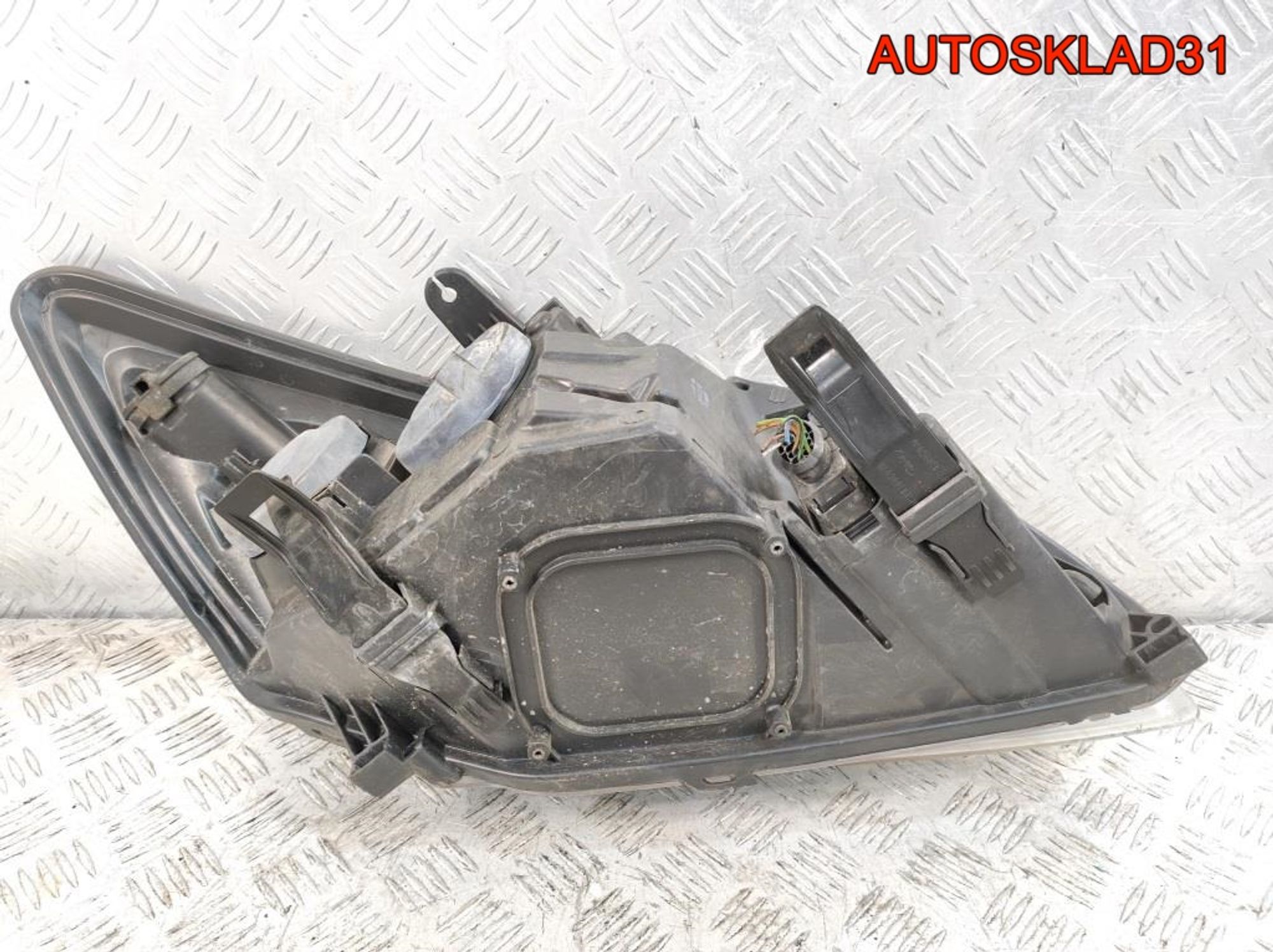 Фары комплект Ford Focus 2 Рестайлинг 20B483B52B, 14000 рублей, Дубовое