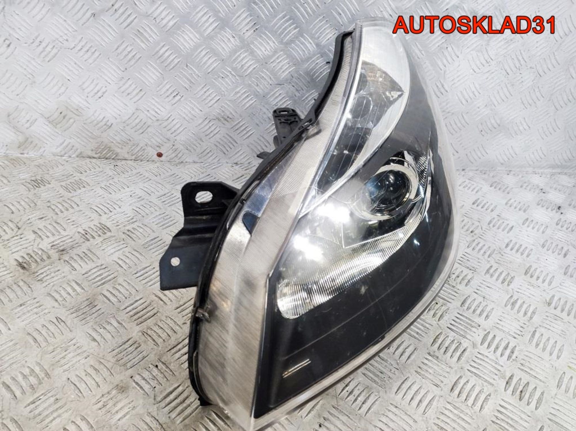 Фара левая Renault Clio 3 20A794052B TYC, 9800 рублей, Дубовое