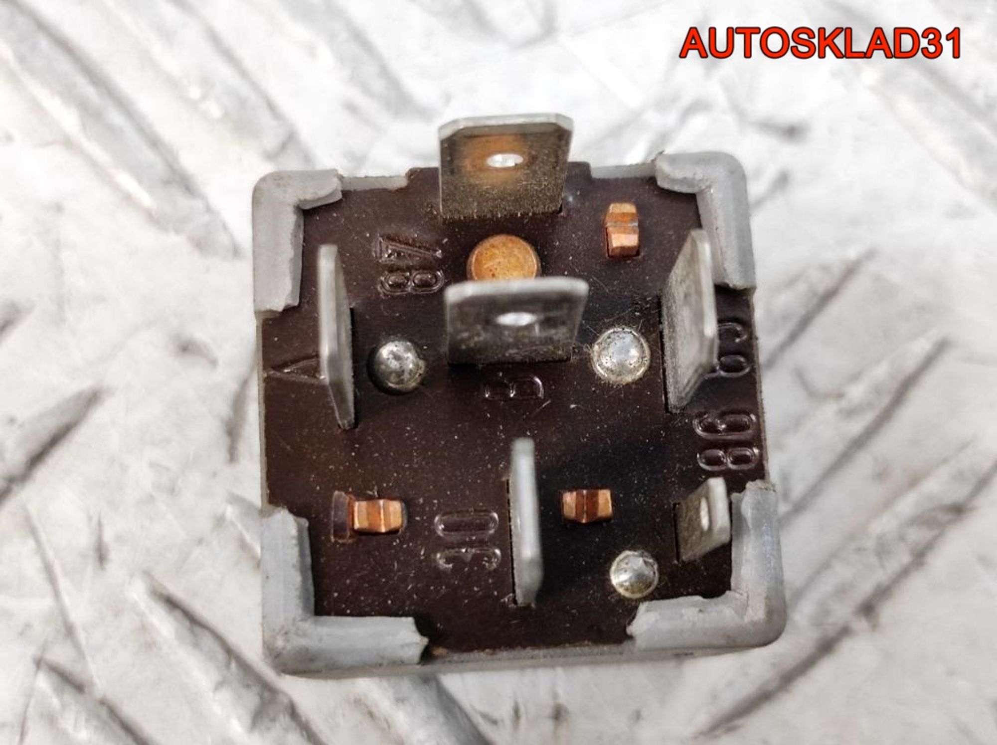 Реле обогрева стекла Opel Omega B 90060264, 600 рублей, Дубовое