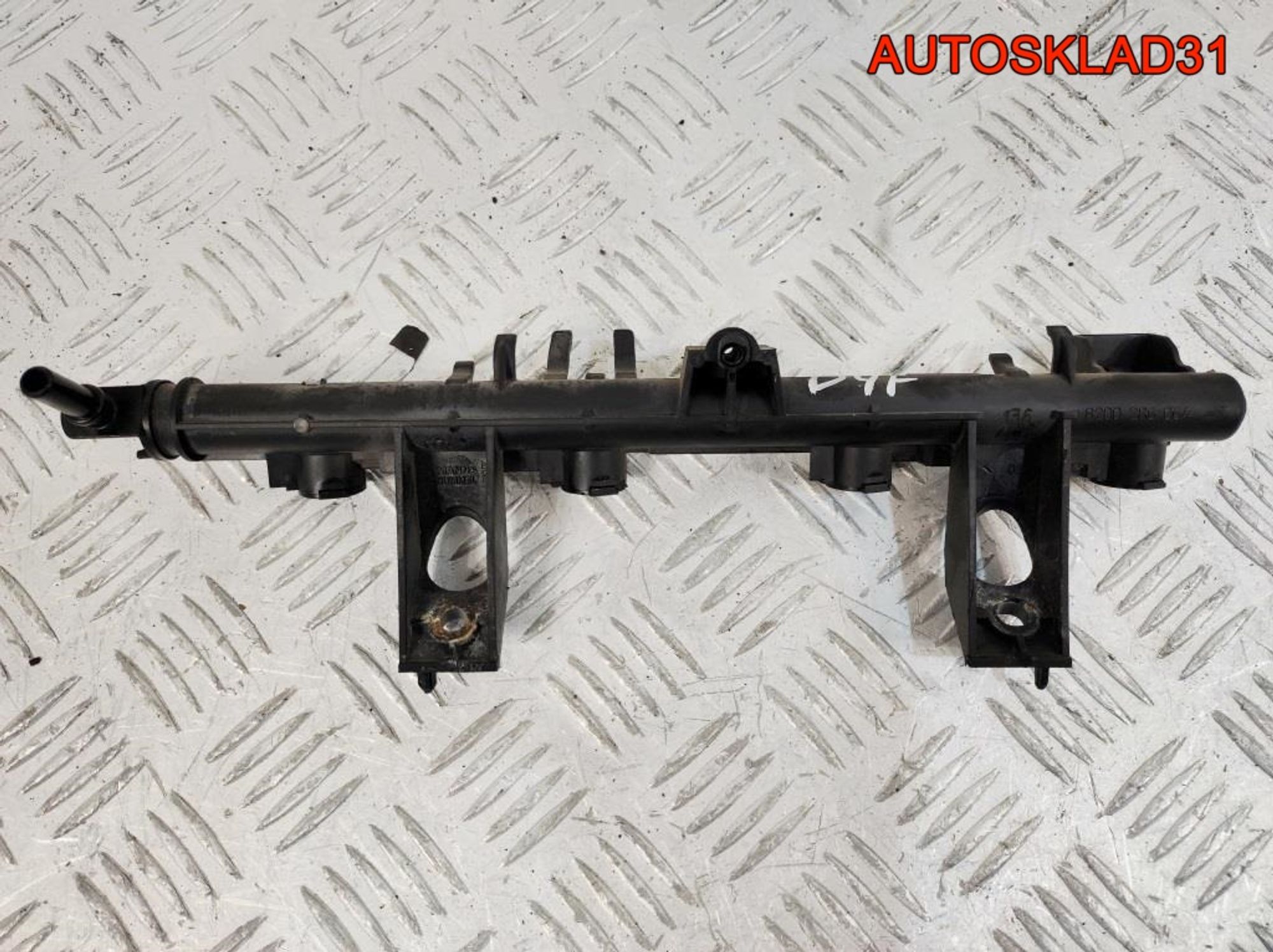 Рейка топливная Renault Clio 3 1,2 D4F 722 8200286064, 900 рублей, Дубовое