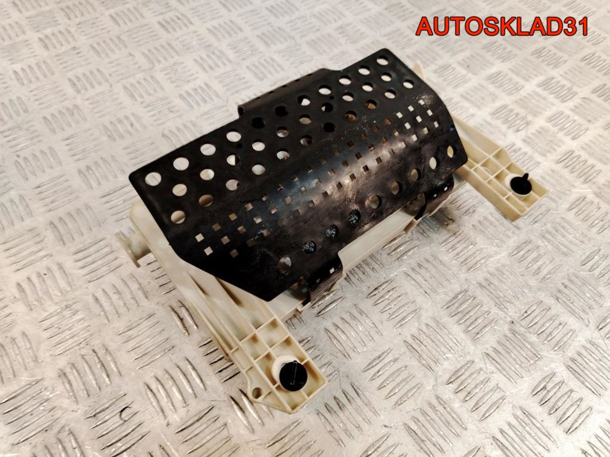 Блок предохранителей Ford Focus 2 7M5T14A073DC, 2500 рублей, Дубовое