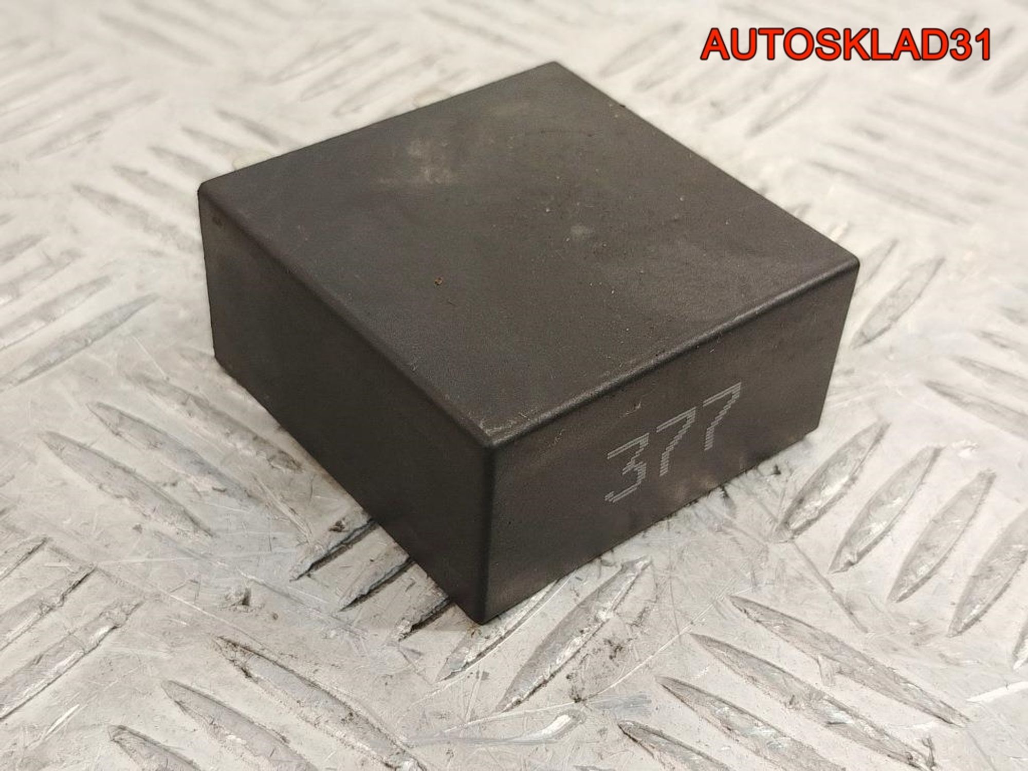 Реле стеклоочистителей VW Passat B5+ 4B0955531A, 1800 рублей, Дубовое