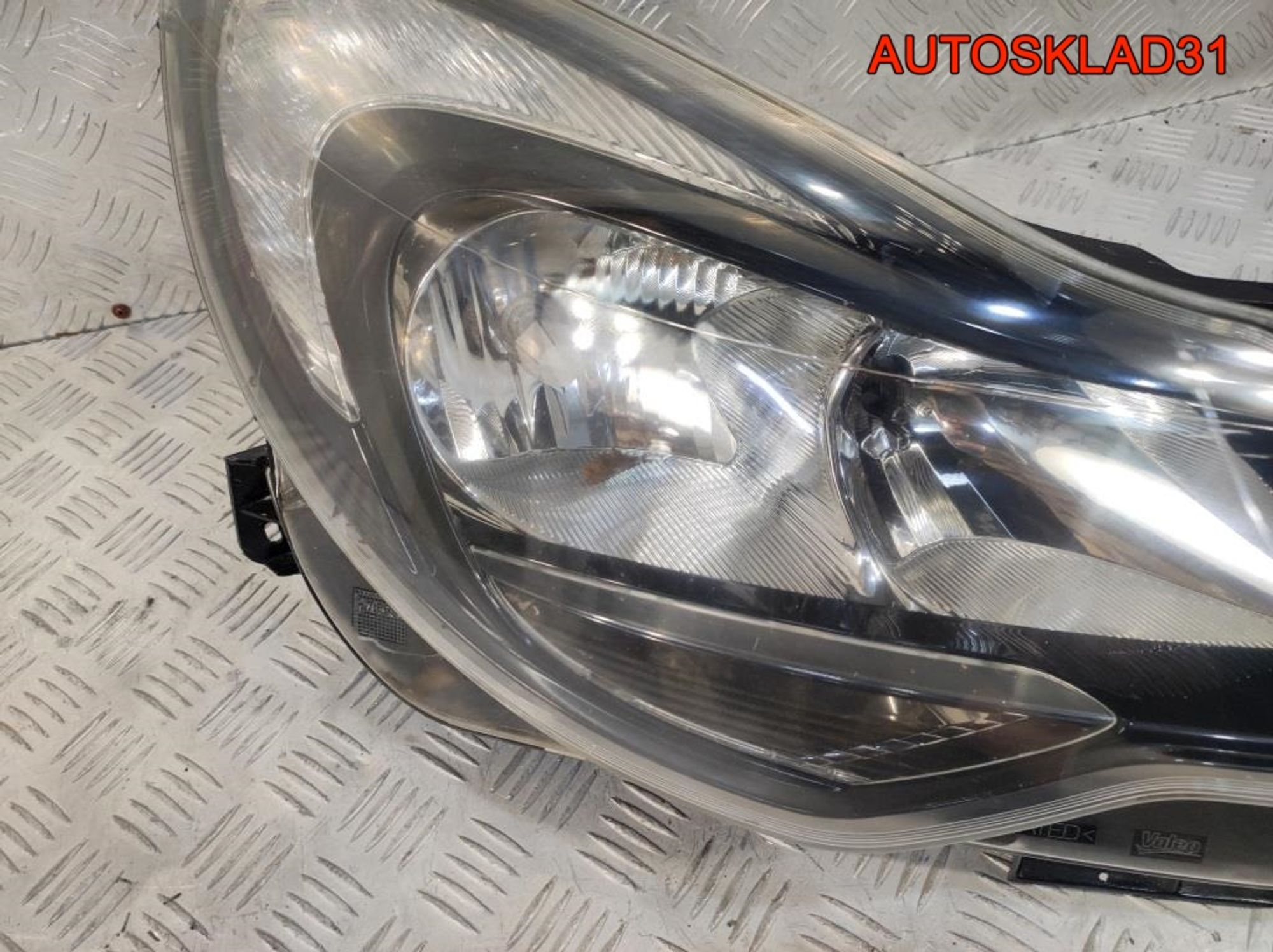 Фара правая Opel Corsa D 13446802 Рестайлинг, 11400 рублей, Дубовое