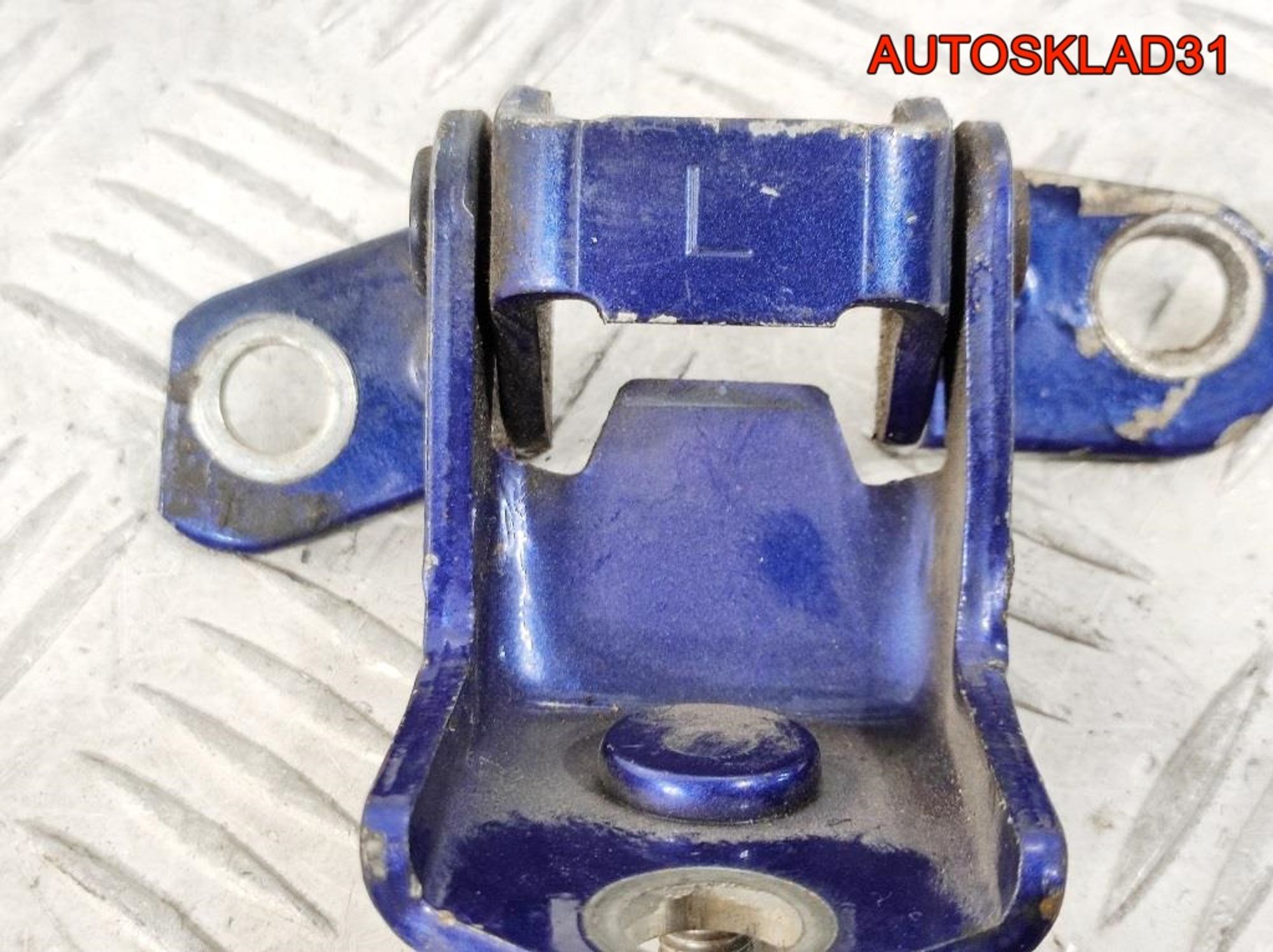 Петля двери задняя левая верхняя Mazda 3 BK, 500 рублей, Дубовое