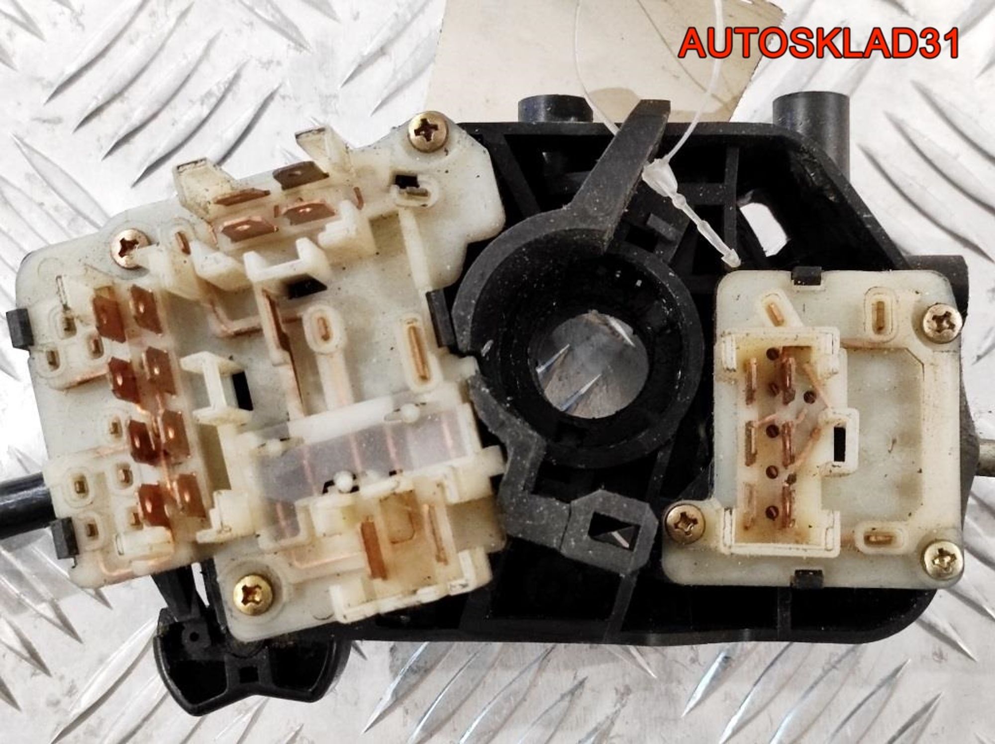 Переключатель подрулевой Mazda 323 BF, 1500 рублей, Дубовое