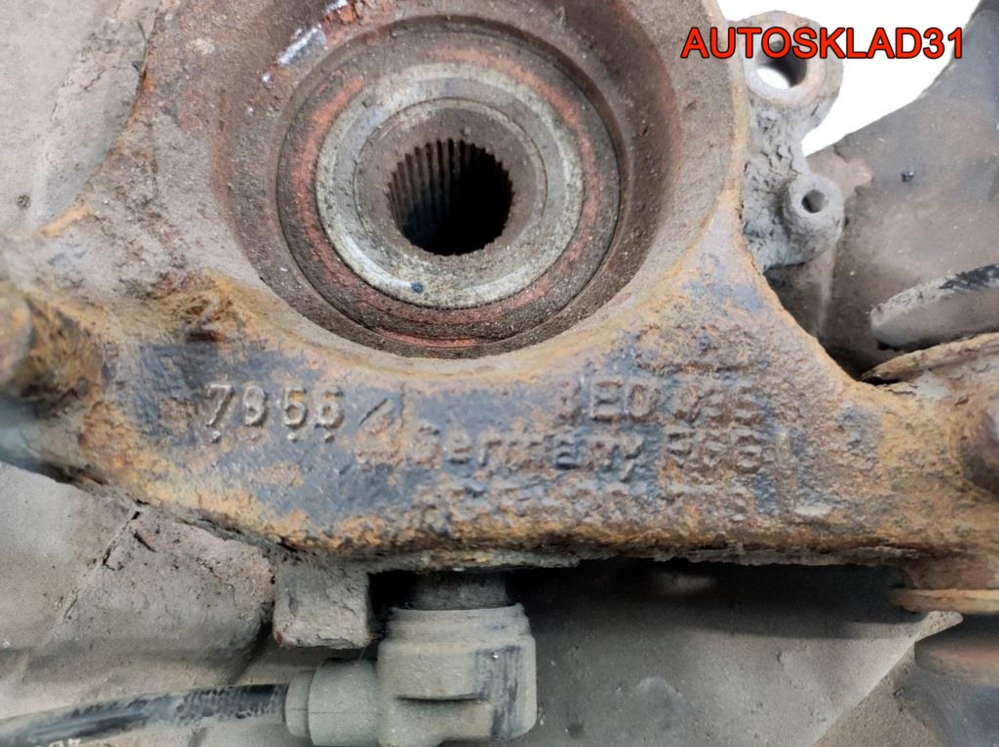 Кулак поворотный задний левый 4WD Audi A4 B6 8E0505435, 1200 рублей, Дубовое