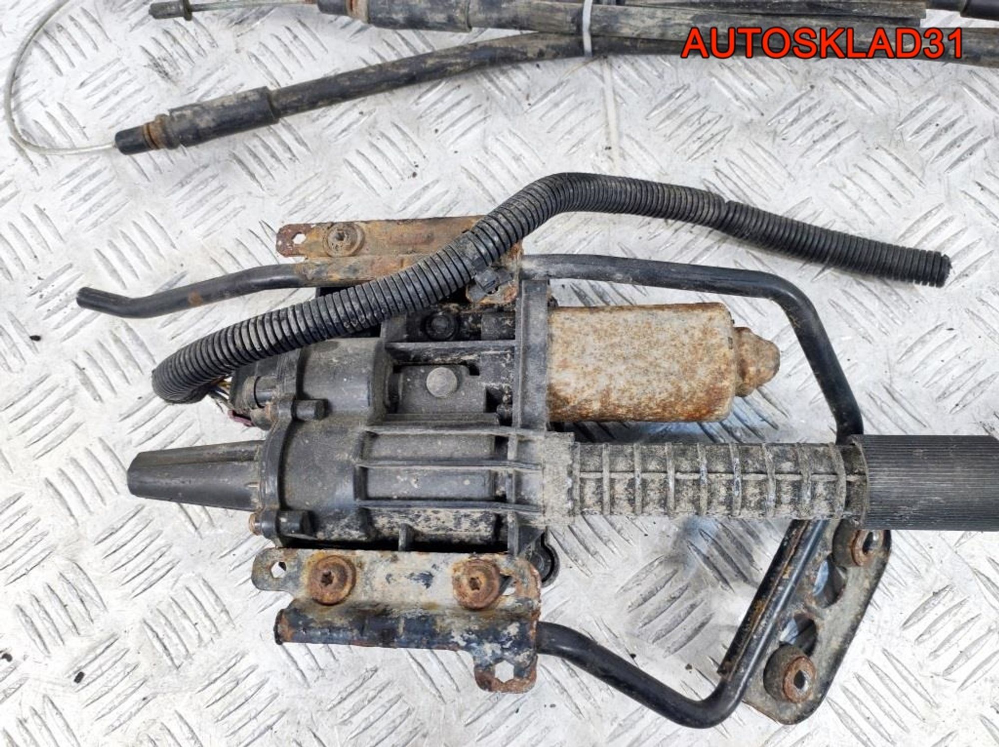 Моторчик стояночного тормоза Opel Astra J 13365044, 5400 рублей, Дубовое