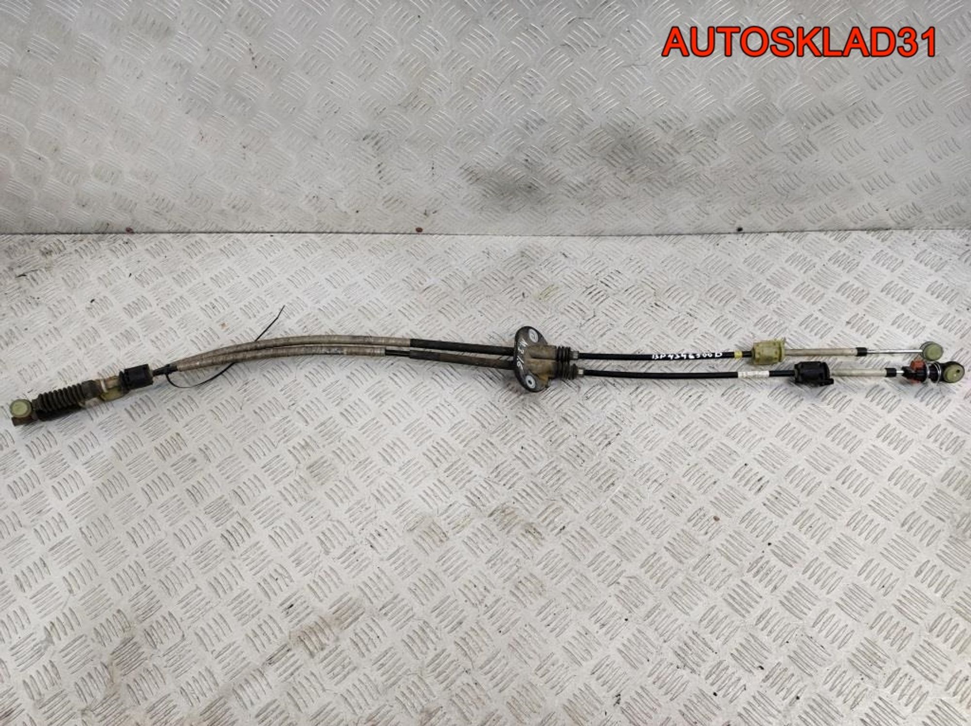 Трос кулисы МКПП комплект Mazda 3 BK BP4S46500D, 4100 рублей, Дубовое