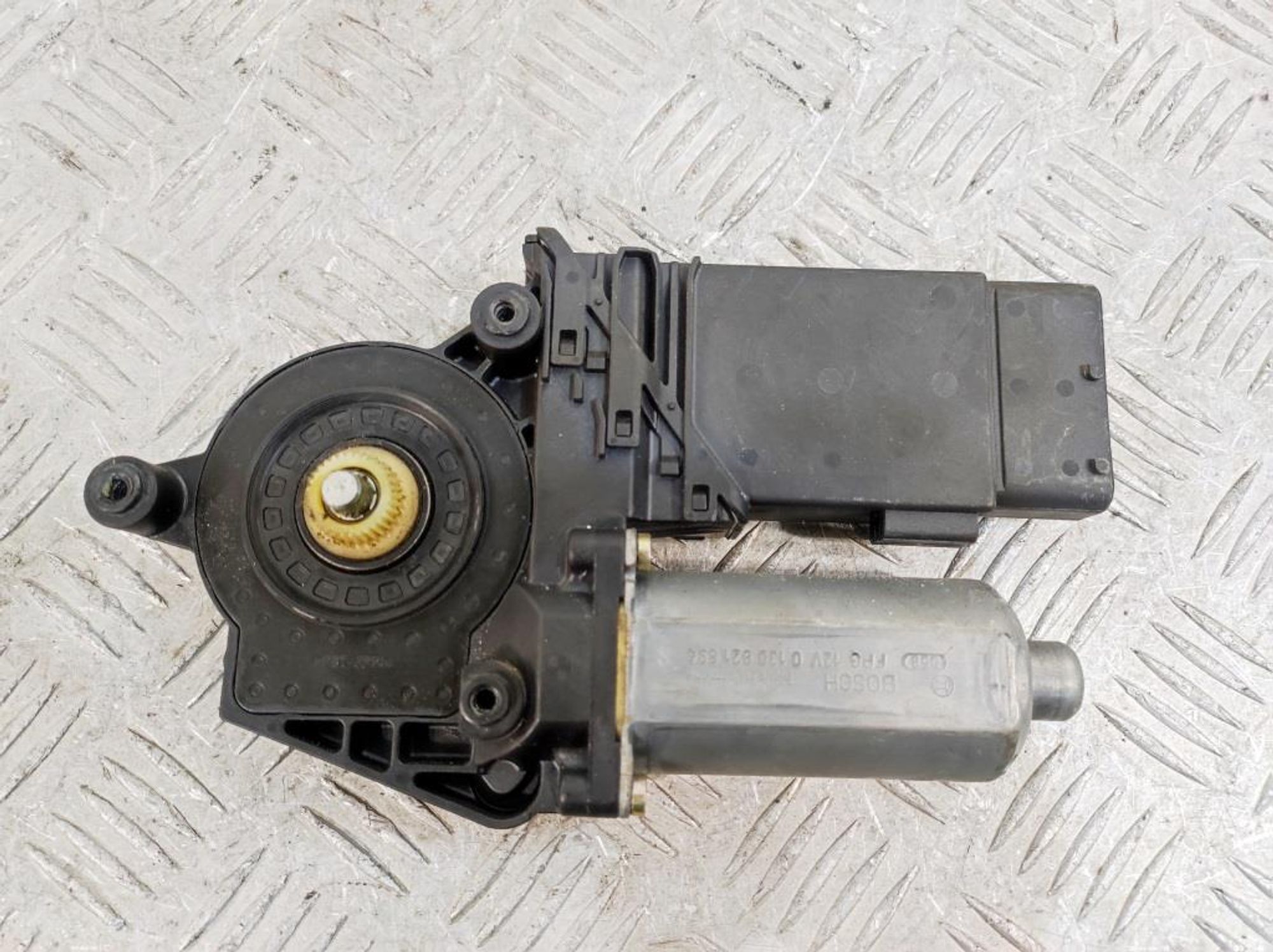 Моторчик стеклоподъёмника передний правый VW Passat B5 3B4837752J, 800 рублей, Дубовое