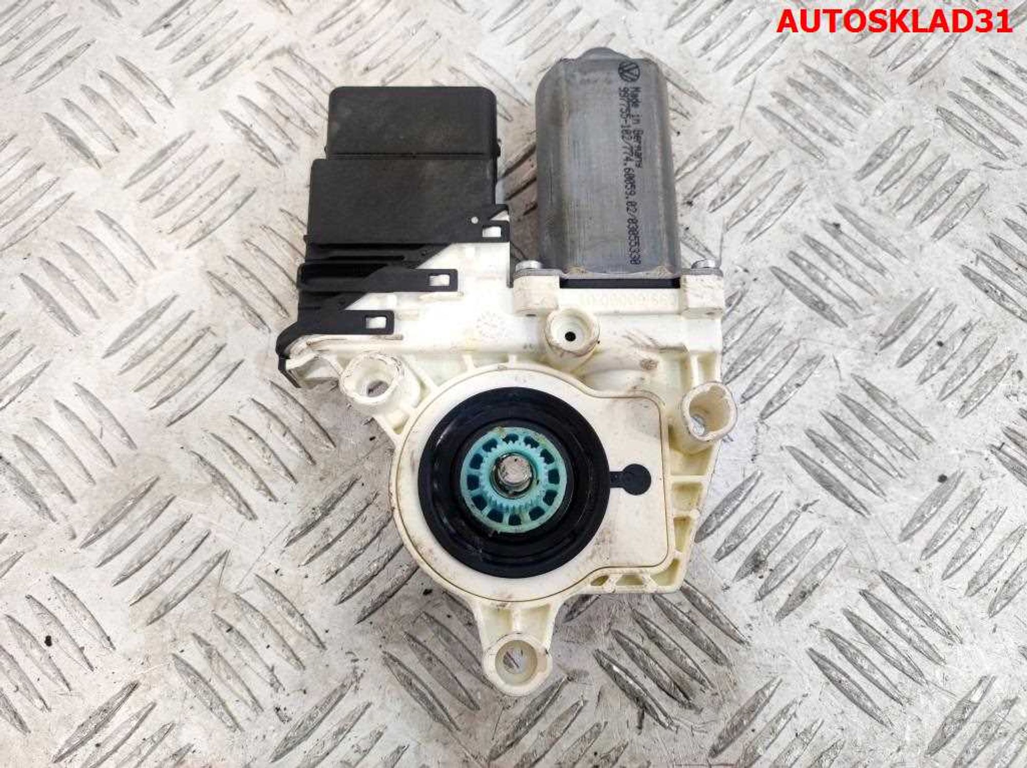 Мотор стеклоподъемника правый задний VW Passat B6 3C9959704, 800 рублей, Дубовое