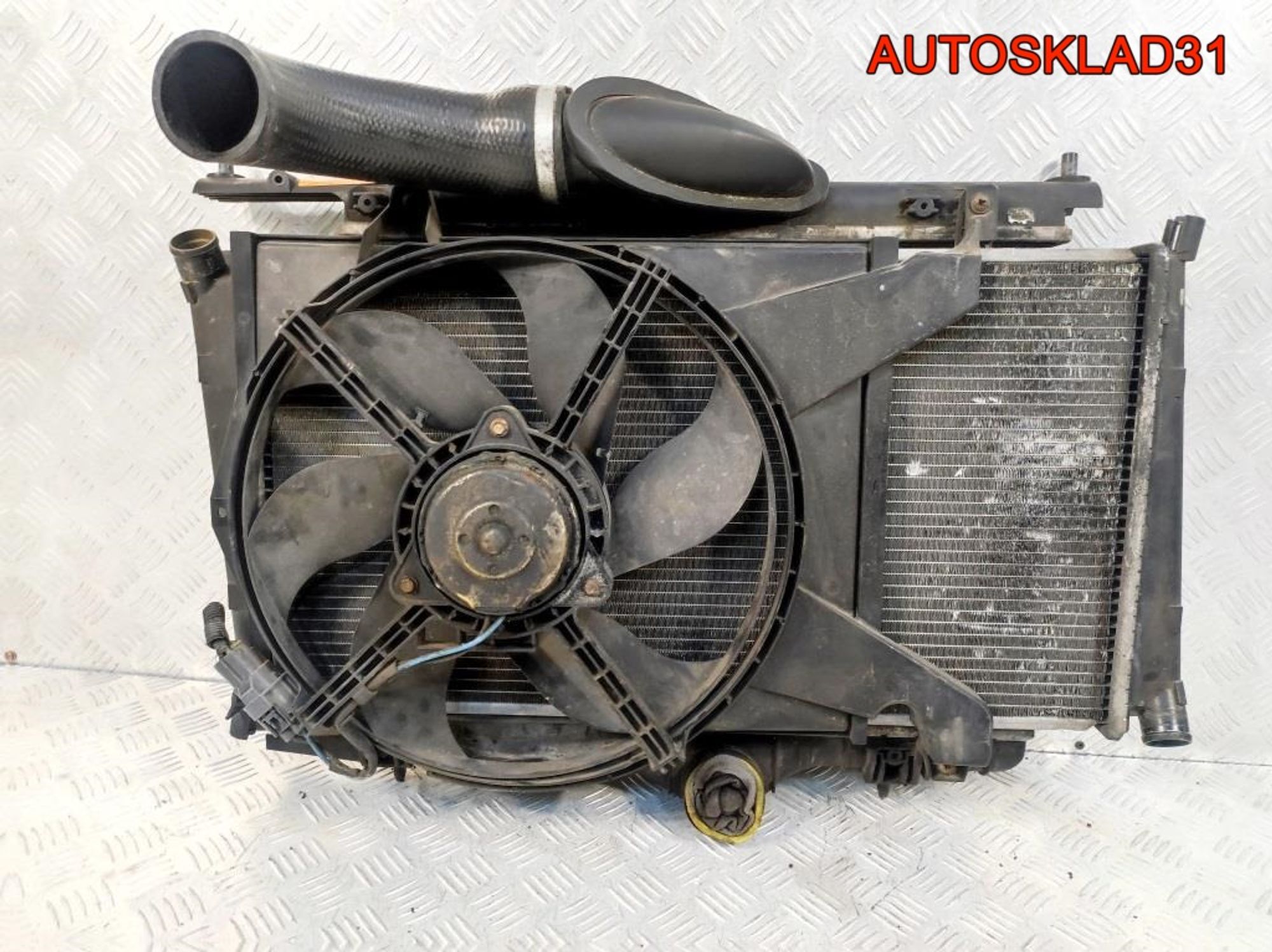 Кассета радиаторов Mitsubishi Carisma 1.9 DCI F9Q, 4900 рублей, Дубовое