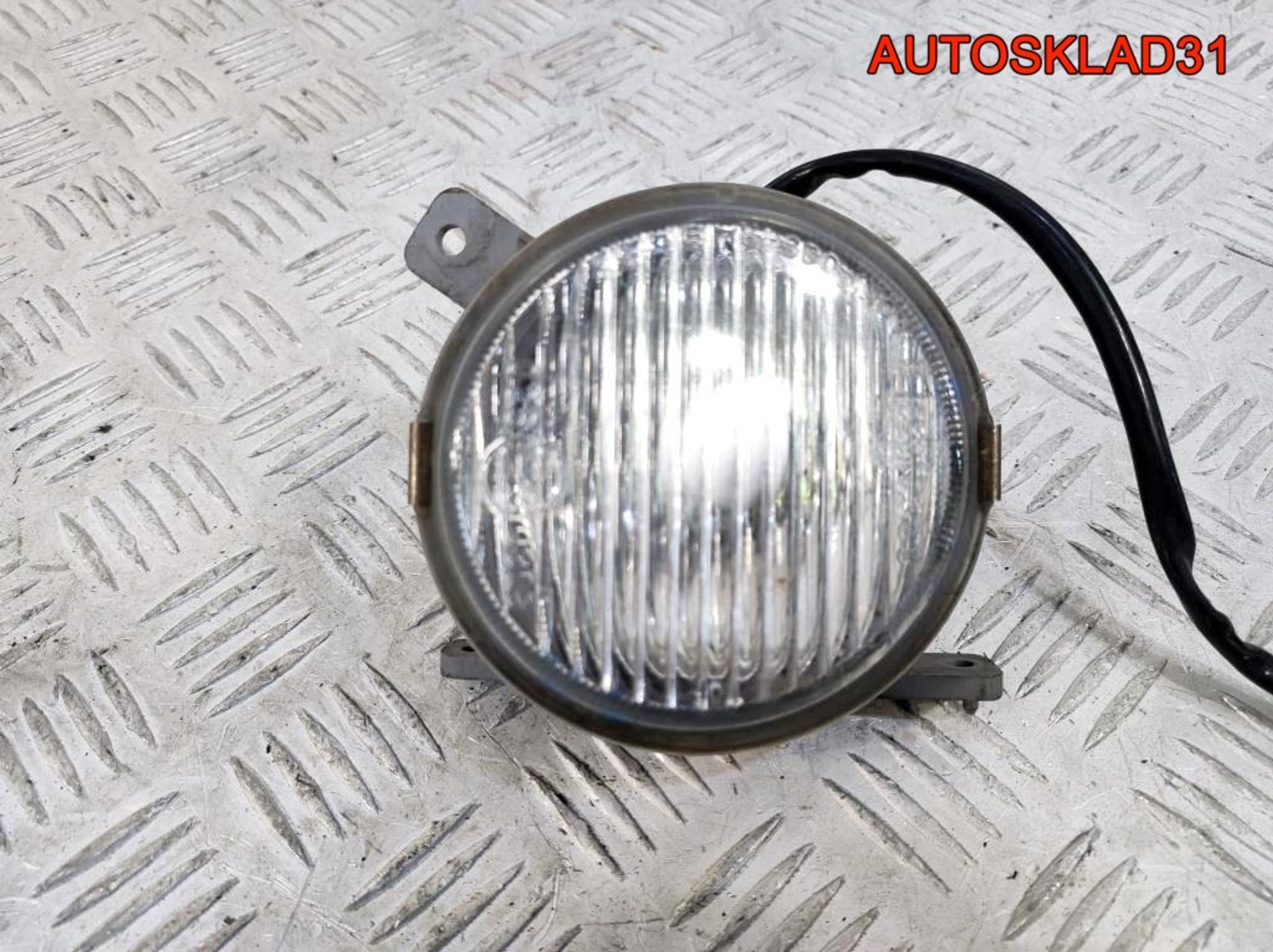 Фара противотуманная правая Mitsubishi Colt CJ, 1400 рублей, Дубовое