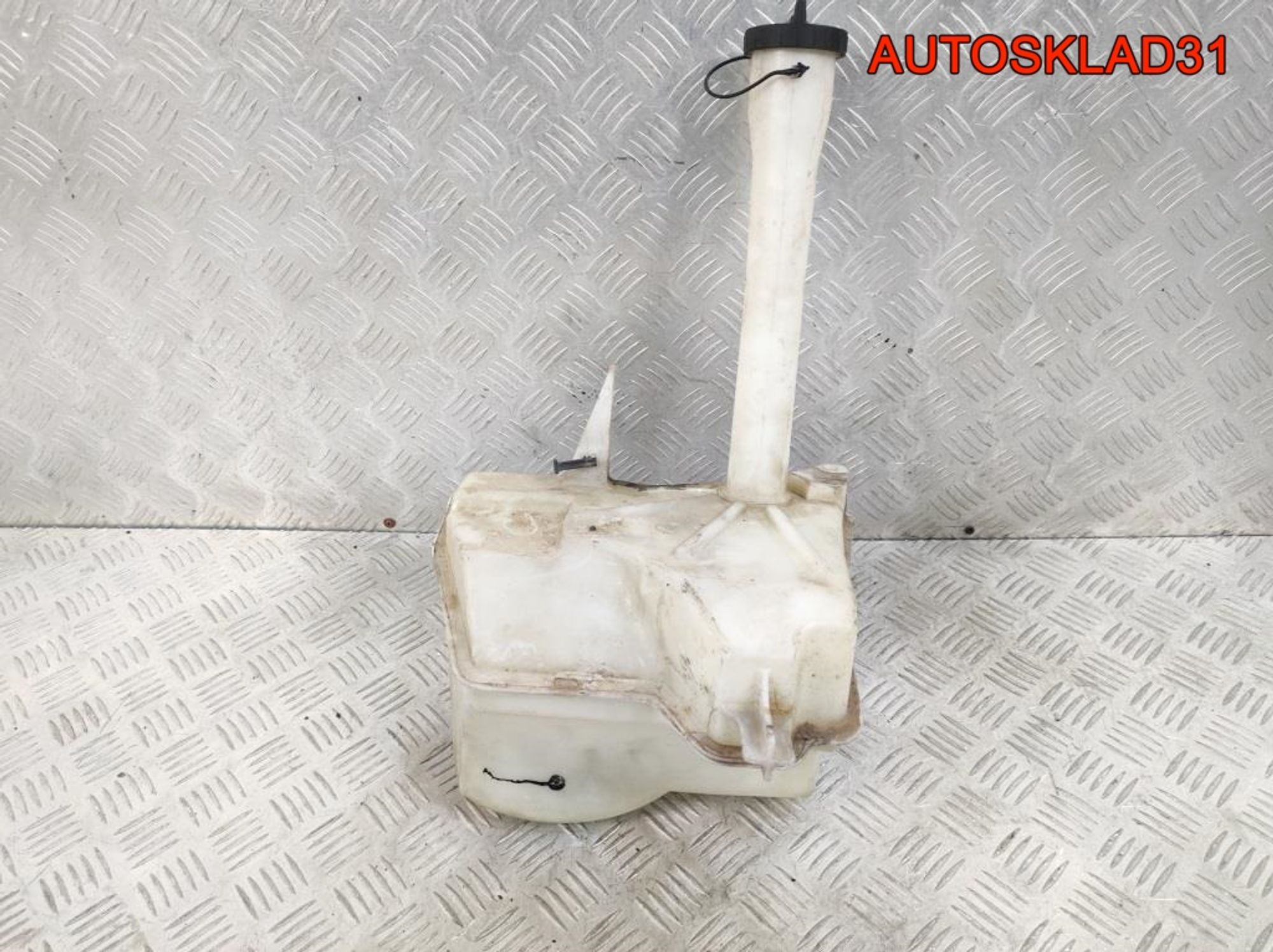 Бачок омывателя Ford Maverick 2 7L8417B613AA, 2700 рублей, Дубовое