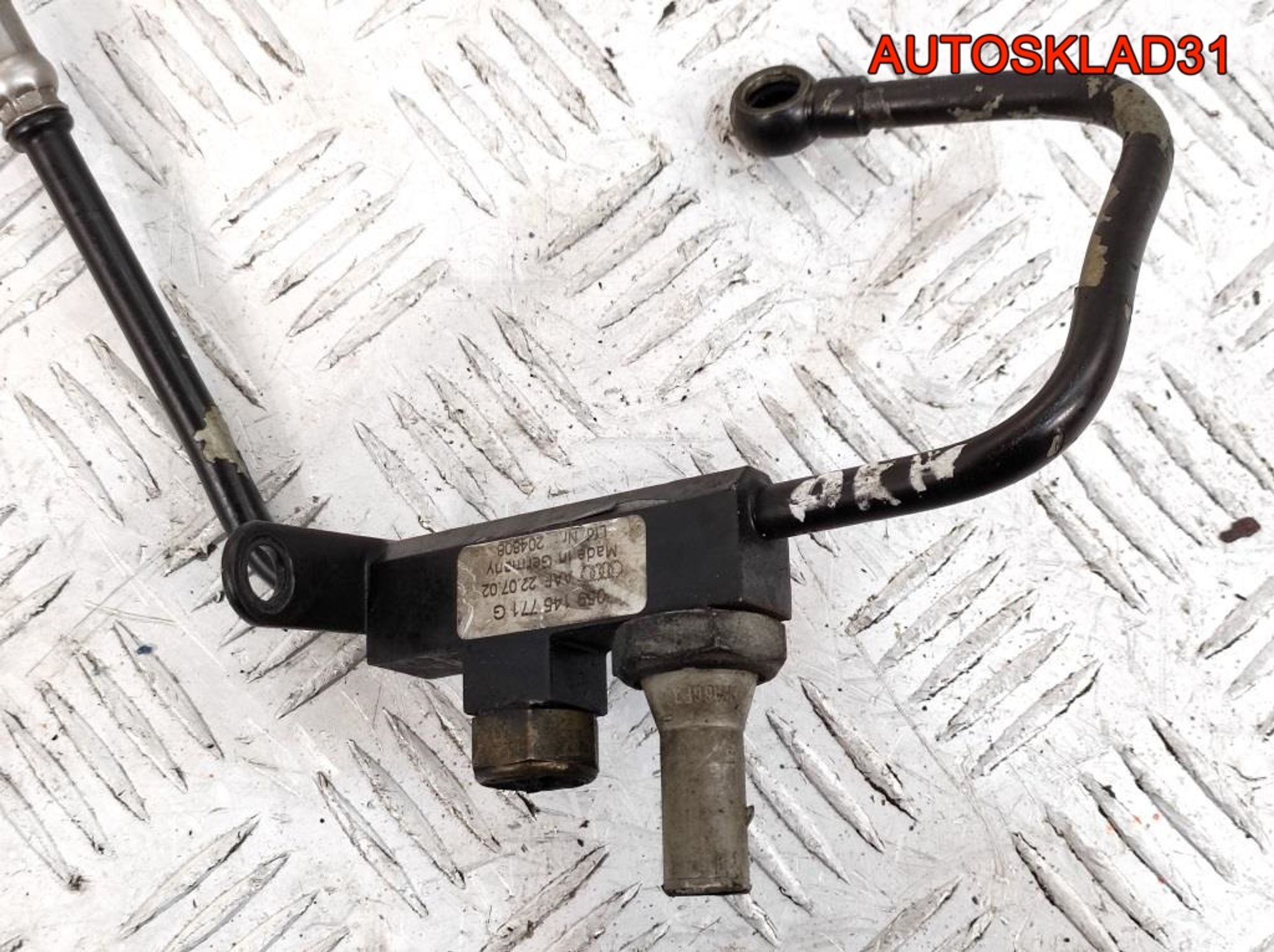 Трубка турбины Audi A6 C5 2,5 AKN 059145771G, 700 рублей, Дубовое