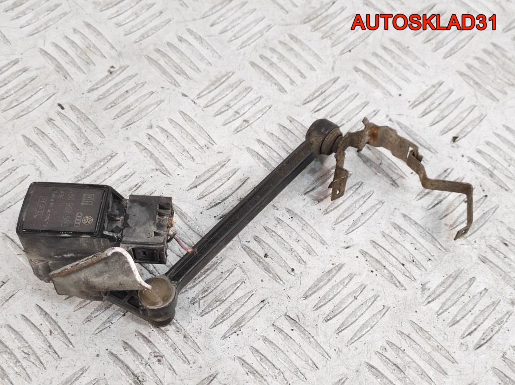 Датчик дорожного просвета Audi A6 C5 4B0907503, 1500 рублей, Дубовое