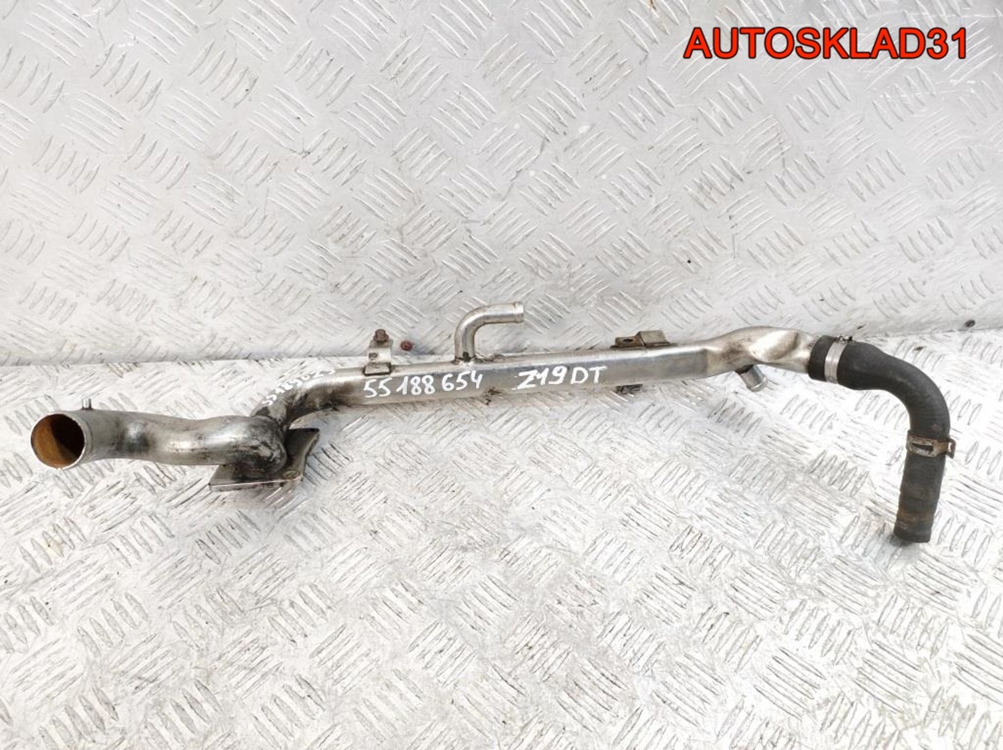 Трубка охлаждающей жидкости Opel Astra H 1,9 Z19DT 55188654, 5000 рублей, Дубовое