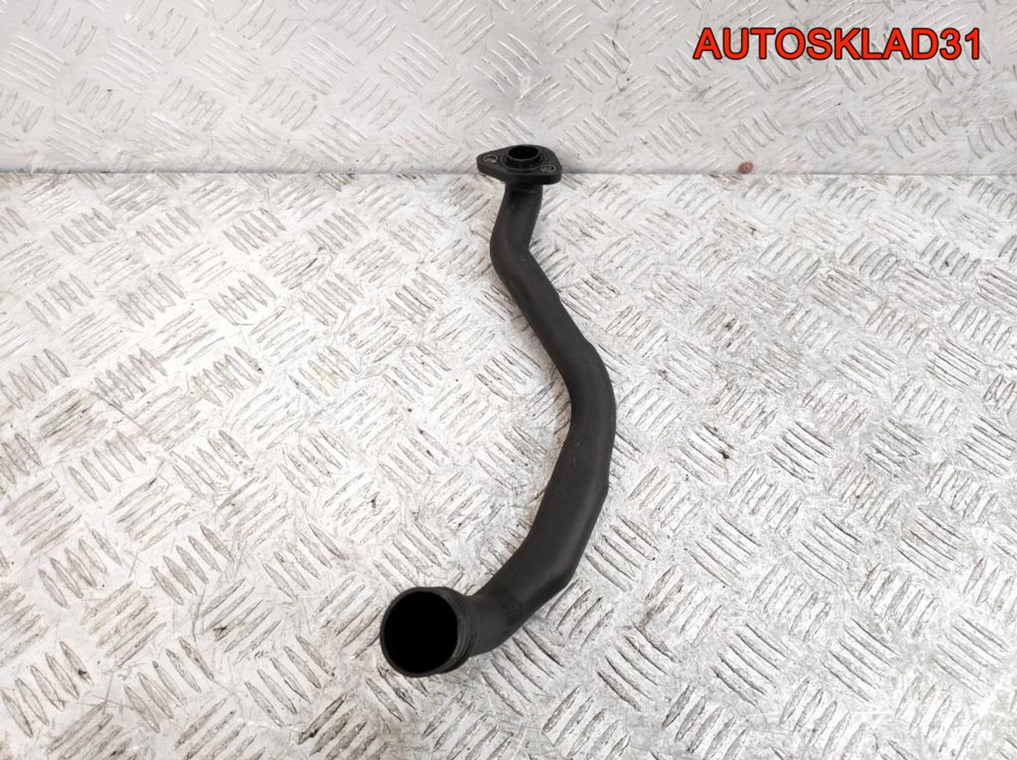 Патрубок вентиляции VW Golf 4 1,9 Дизель 028103491J, 1200 рублей, Дубовое