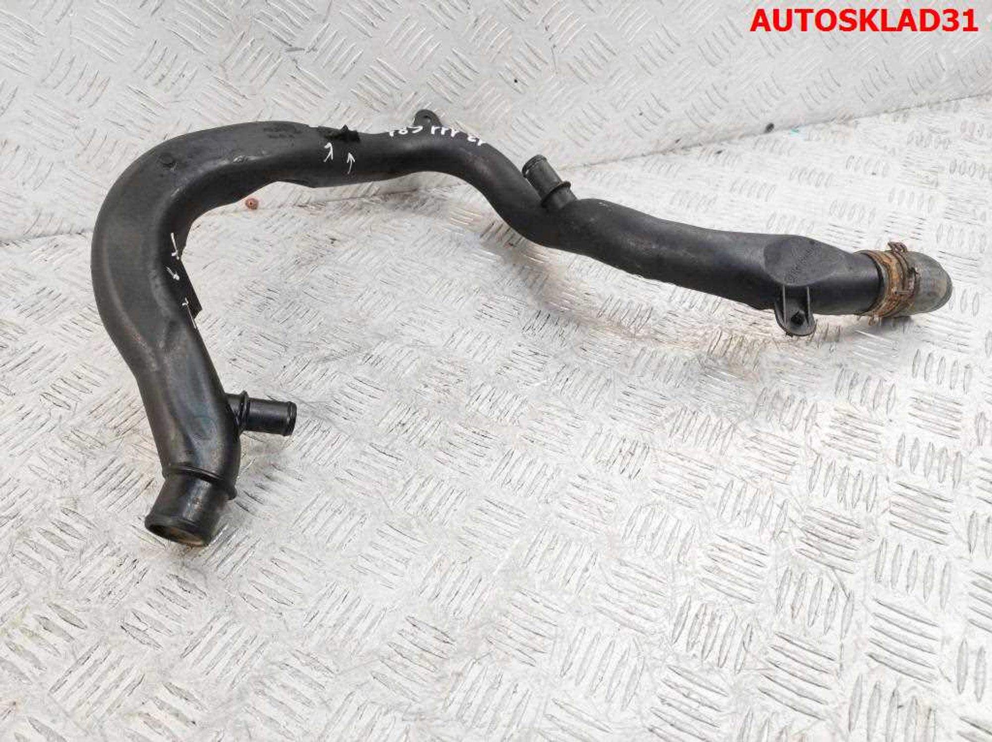 Трубка системы охлаждения Opel Astra G 2,2 Y22DTR 13111681, 1000 рублей, Дубовое