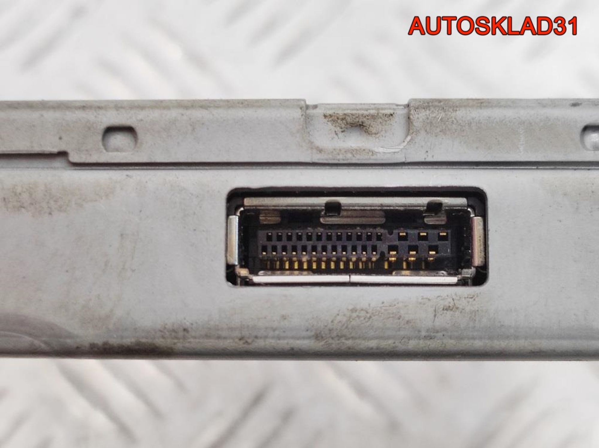 Блок мультимедиа Mercedes Benz X204 A2049000300, 2000 рублей, Дубовое