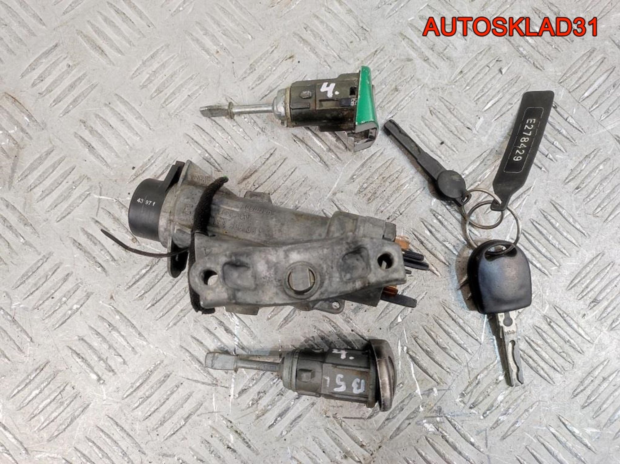 Комплект замок зажигания и личинки с ключом VW Passat B5 4B0905851, 5000 рублей, Дубовое