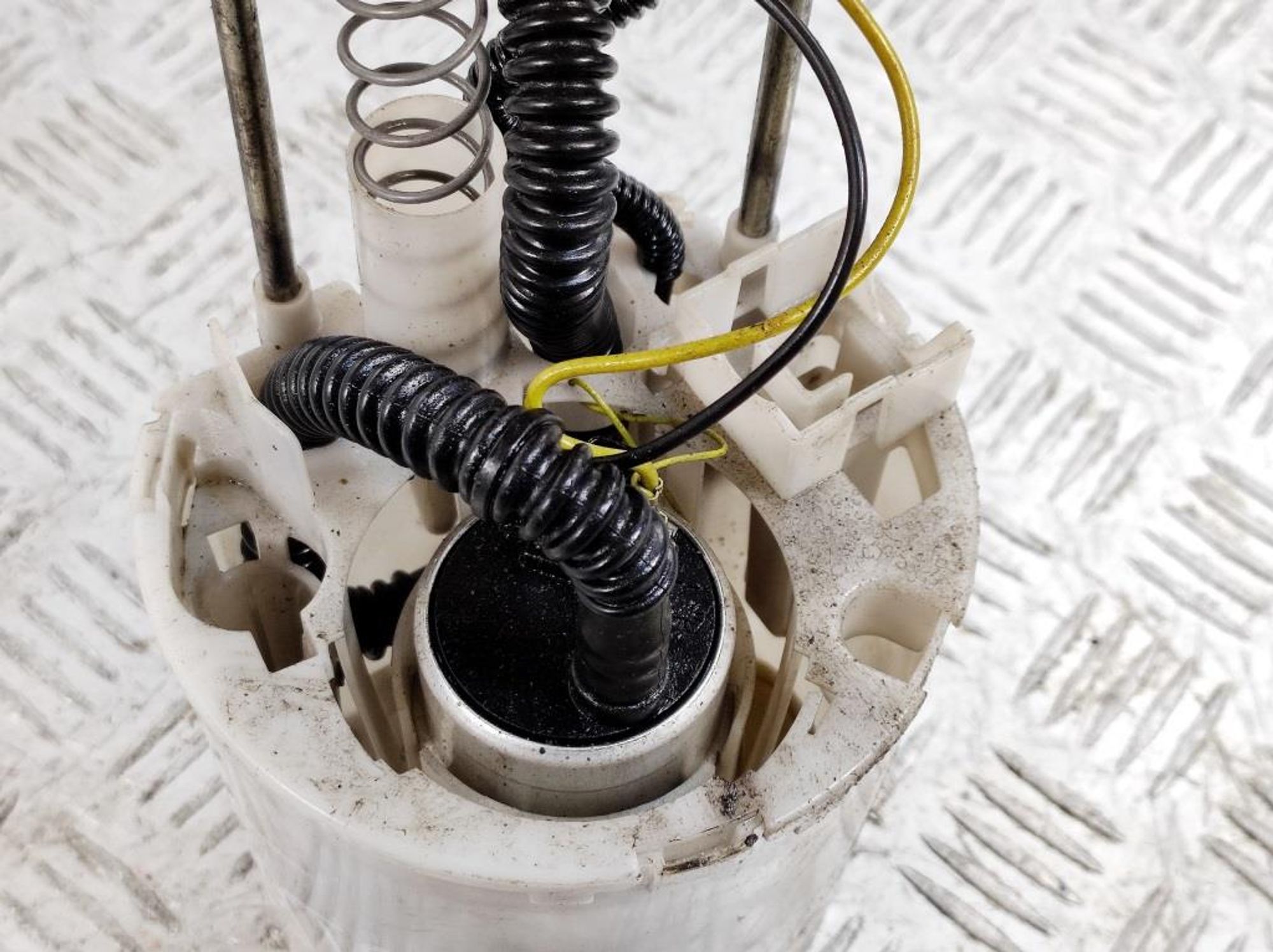 Насос топливный VW Golf 6 1,9 Дизель, 2000 рублей, Дубовое