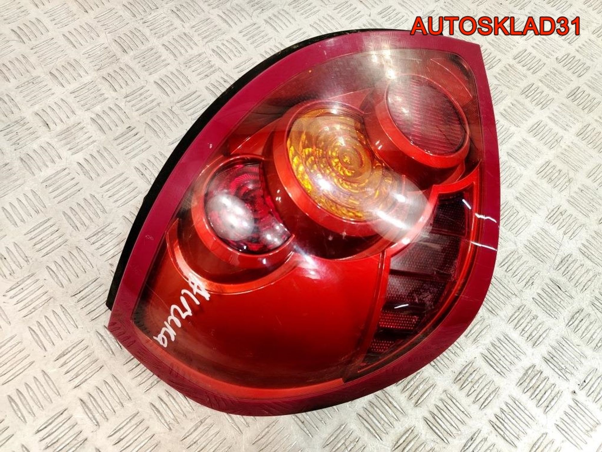 Фонарь задний левый Nissan Almera N16 26555BN788 Рестайлинг, 18000 рублей, Дубовое