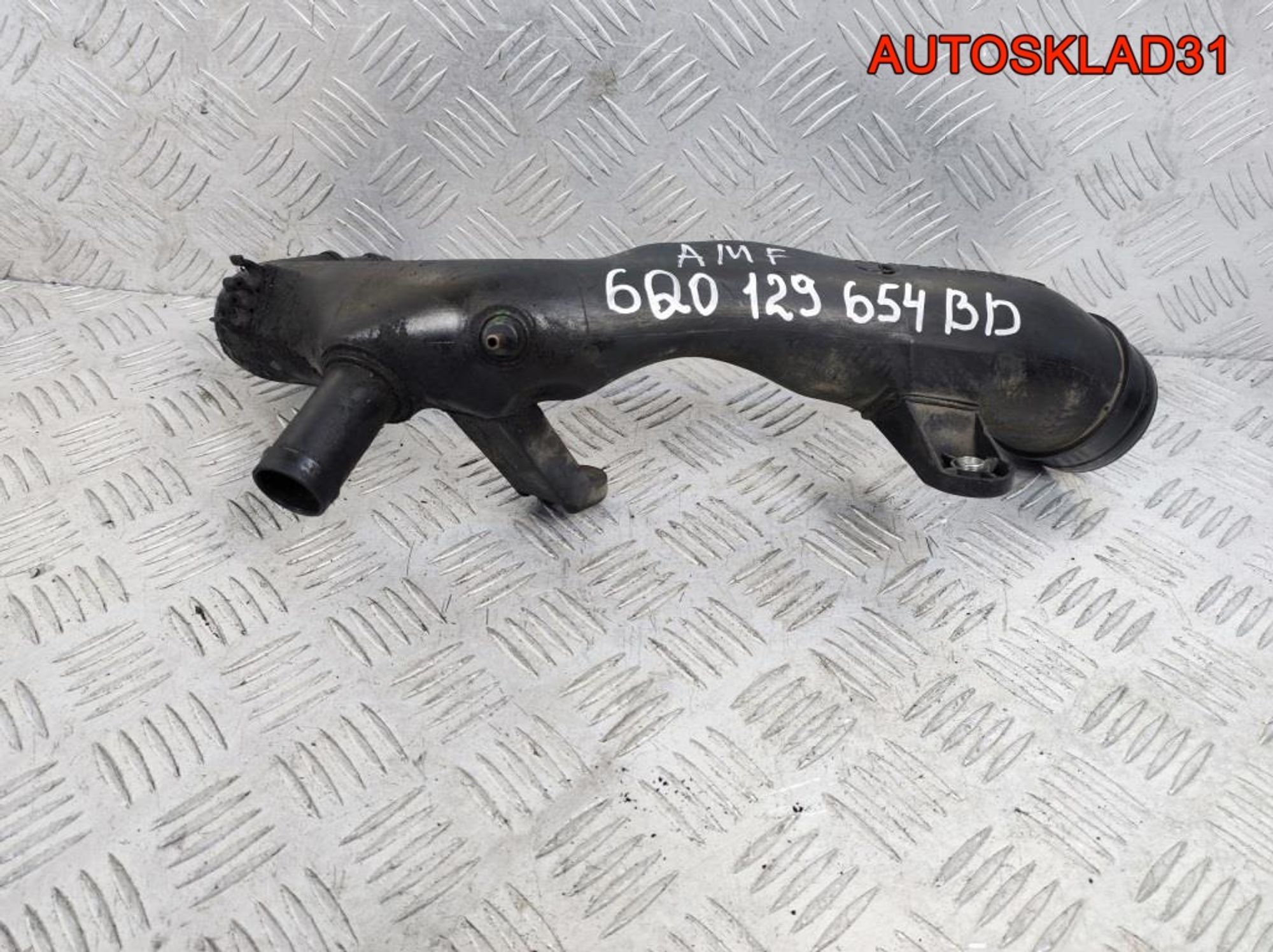 Патрубок интеркулера VW Polo 1,4 AMF 6Q0129654BD, 2900 рублей, Дубовое