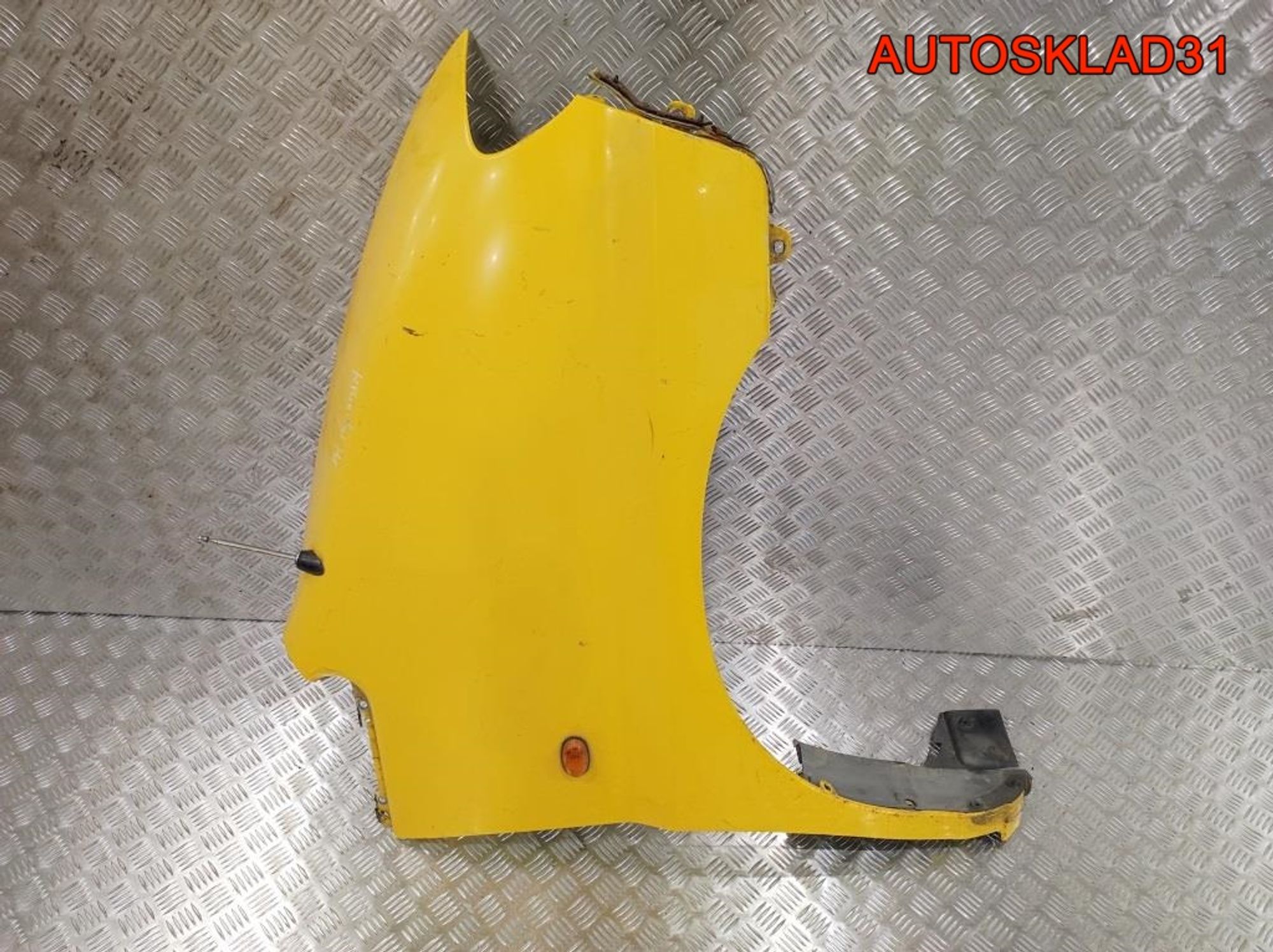 Крыло переднее правое Hyundai Starex H1 663214A500, 7200 рублей, Дубовое