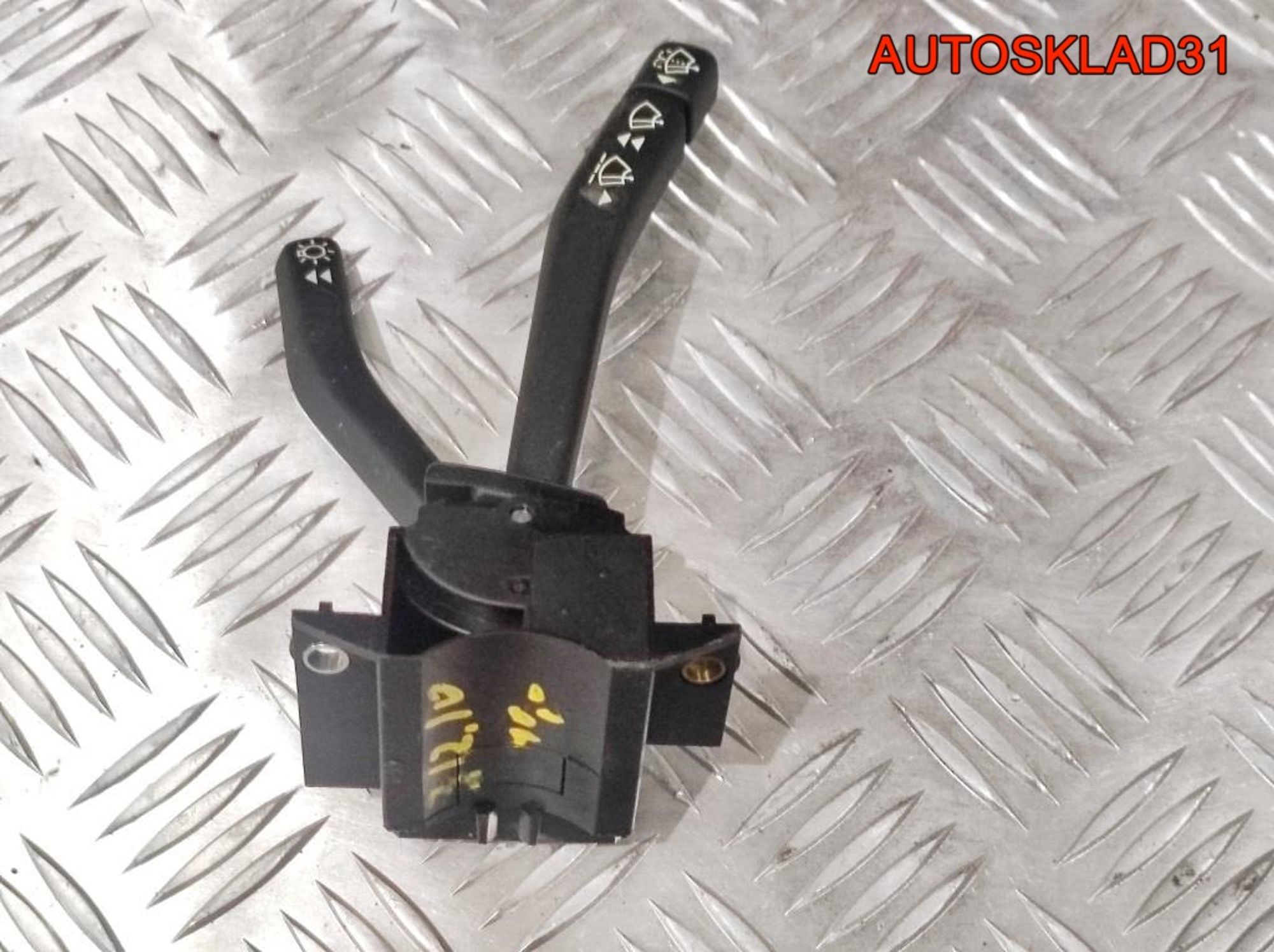 Переключатель стеклоочистителя Ford Sierra 87BG11K665CA, 1000 рублей, Дубовое