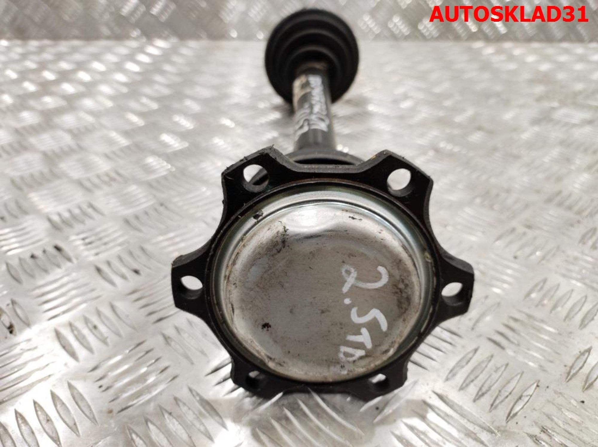 Полуось передняя правая VW Passat B5 2,5 Дизель 8D0407272CM, 4000 рублей, Дубовое