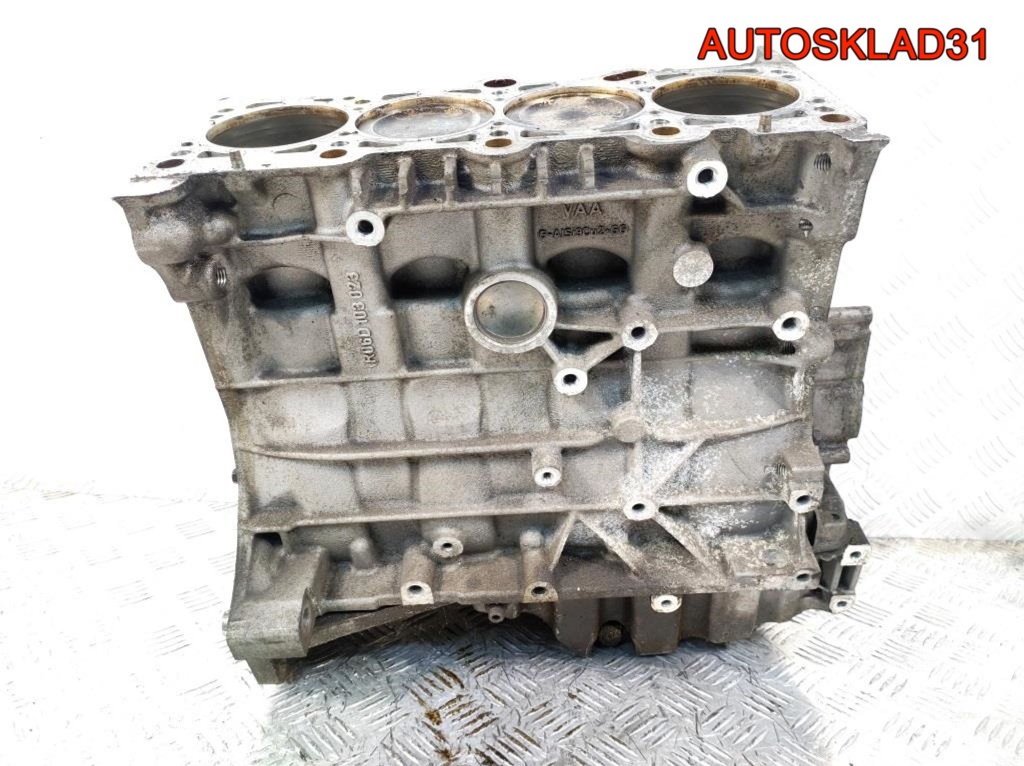 Блок цилиндров VW Passat B5+ 2,0 ALT 06D103023, 36000 рублей, Дубовое