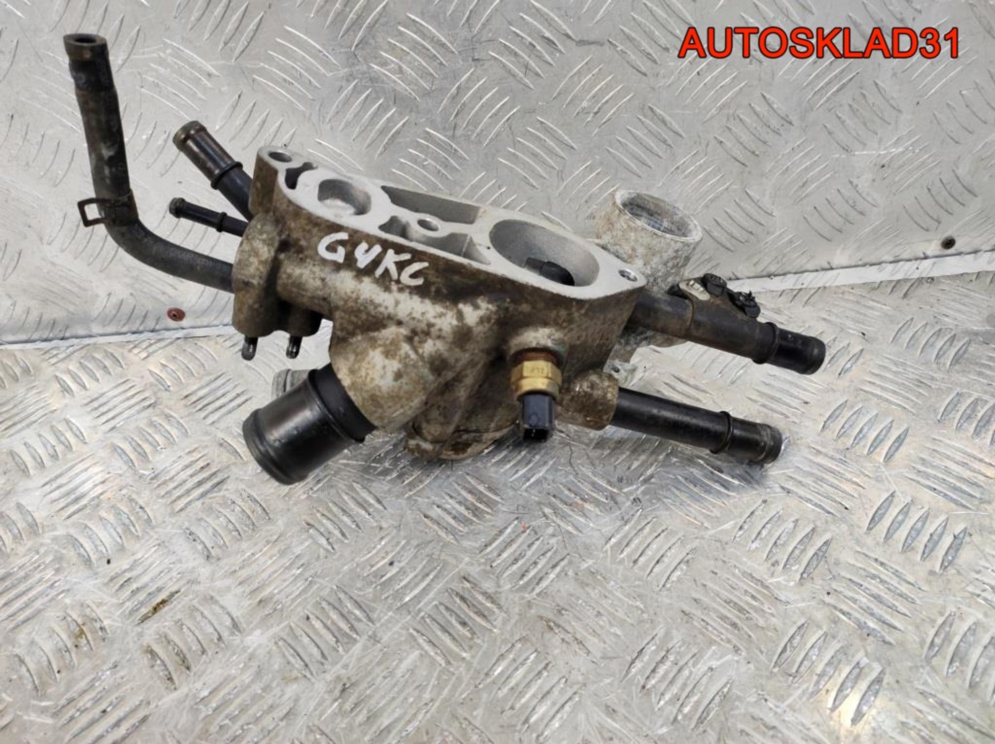 Корпус термостата Hyundai Sonata 5 G4KC 2560025200, 1400 рублей, Дубовое