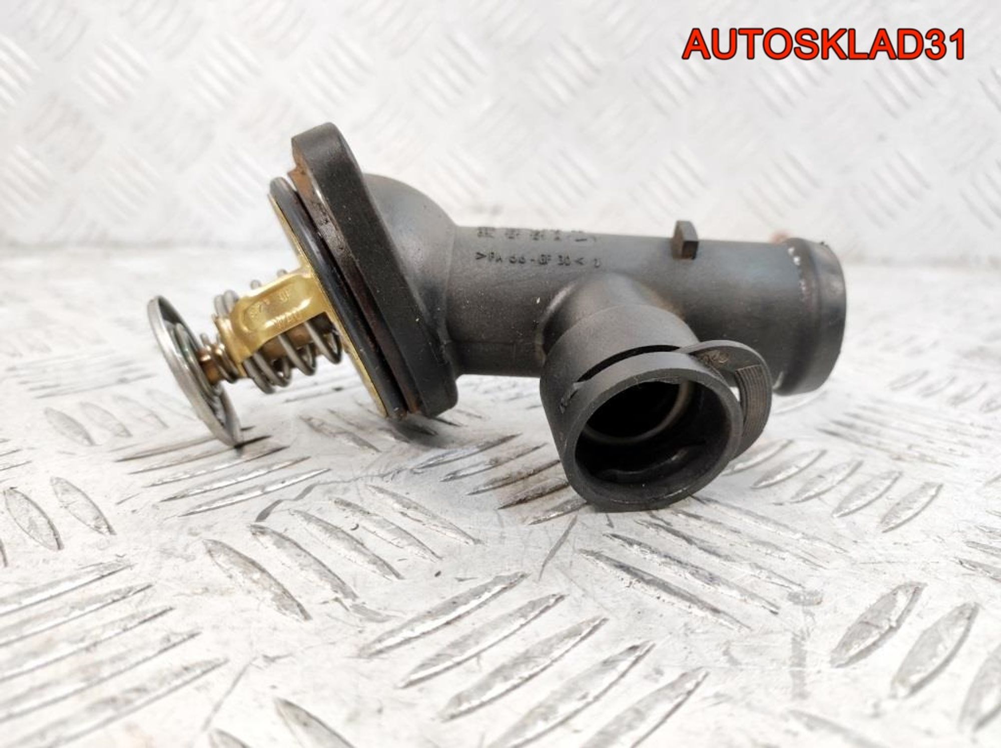 Корпус термостата VW Passat B6 2,0 Дизель 03G121121D, 800 рублей, Дубовое