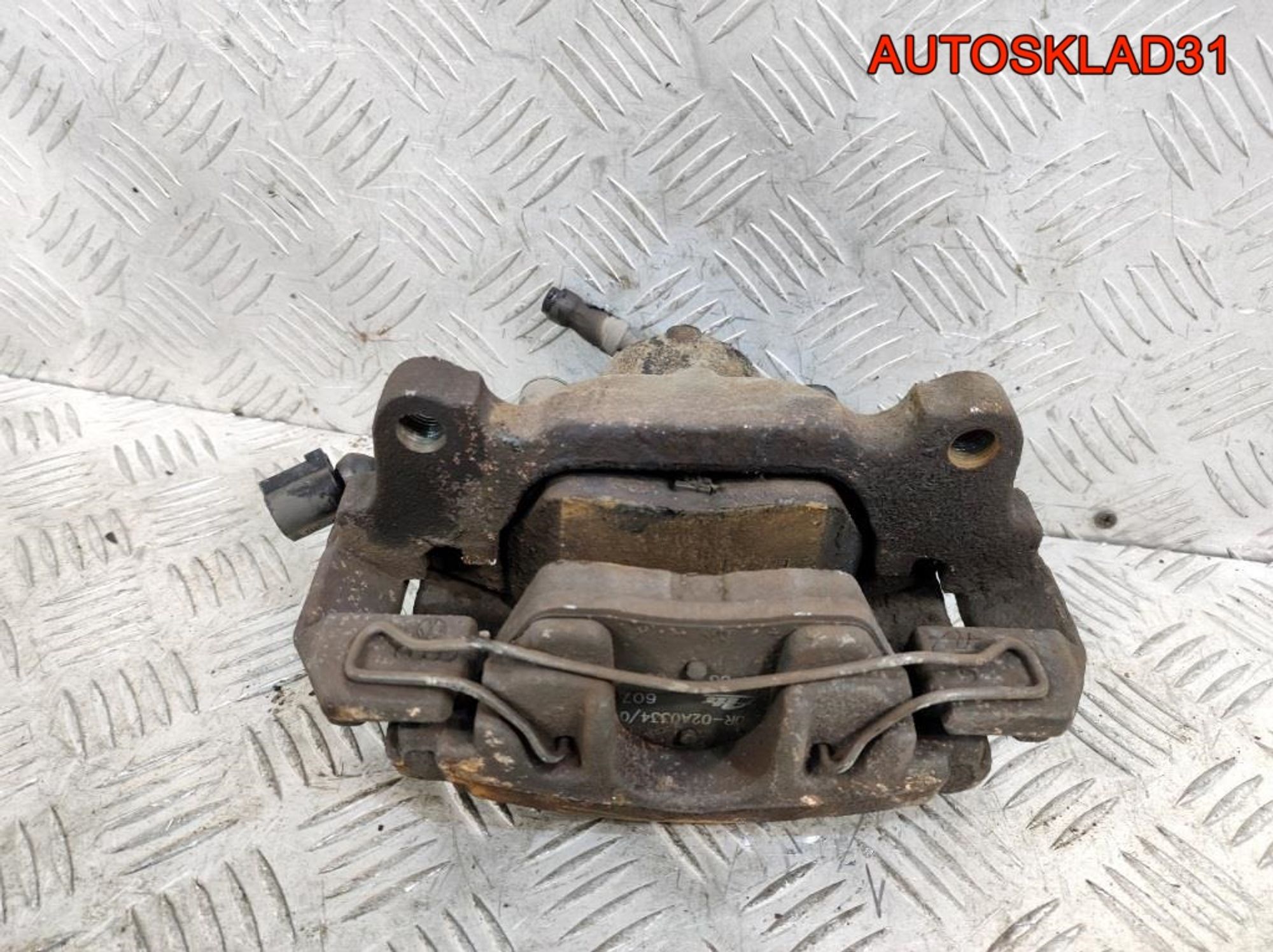 Суппорт тормозной передний левый VW Golf 6 1K0615123E, 2300 рублей, Дубовое