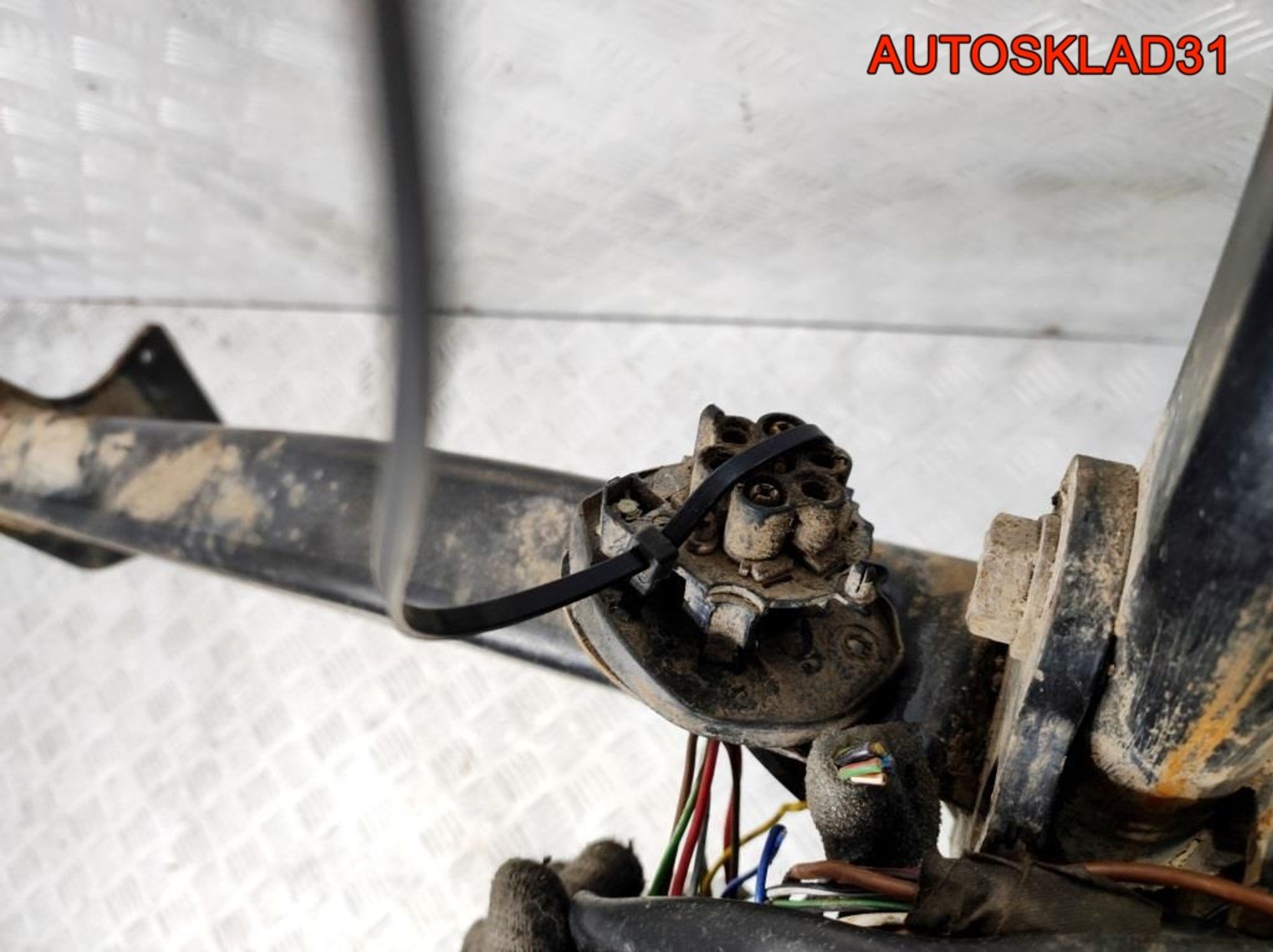 Фаркоп Ford Focus 2 Универсал A50-X, 13500 рублей, Дубовое