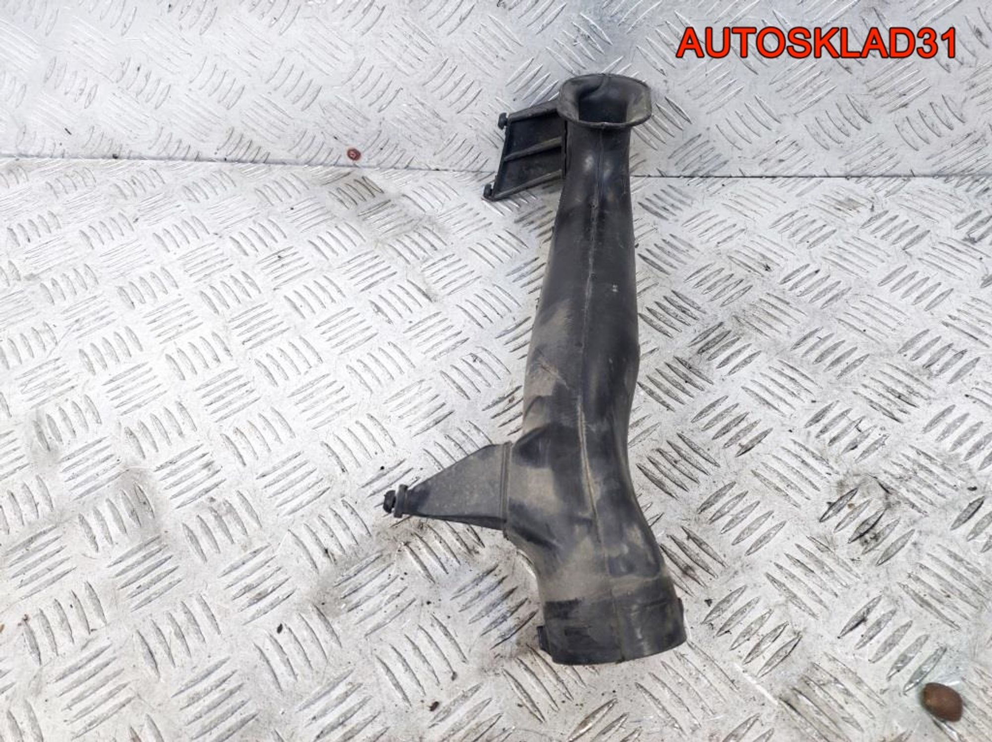 Патрубок воздушного фильтра Opel Astra H 551020308, 700 рублей, Дубовое