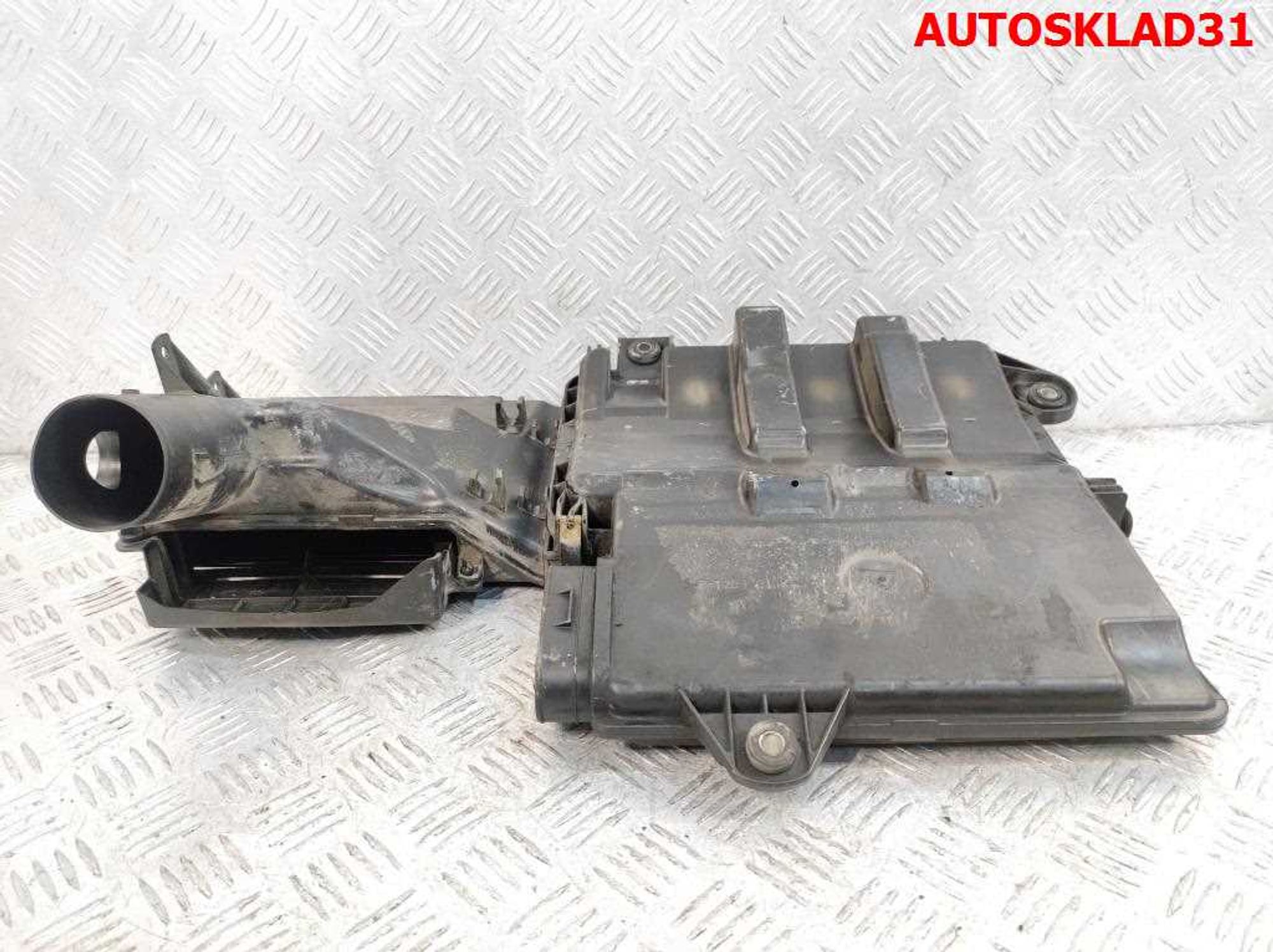 Корпус воздушного фильтра Mazda 3 1,6 Z6 Бензин 1001409361, 2000 рублей, Дубовое